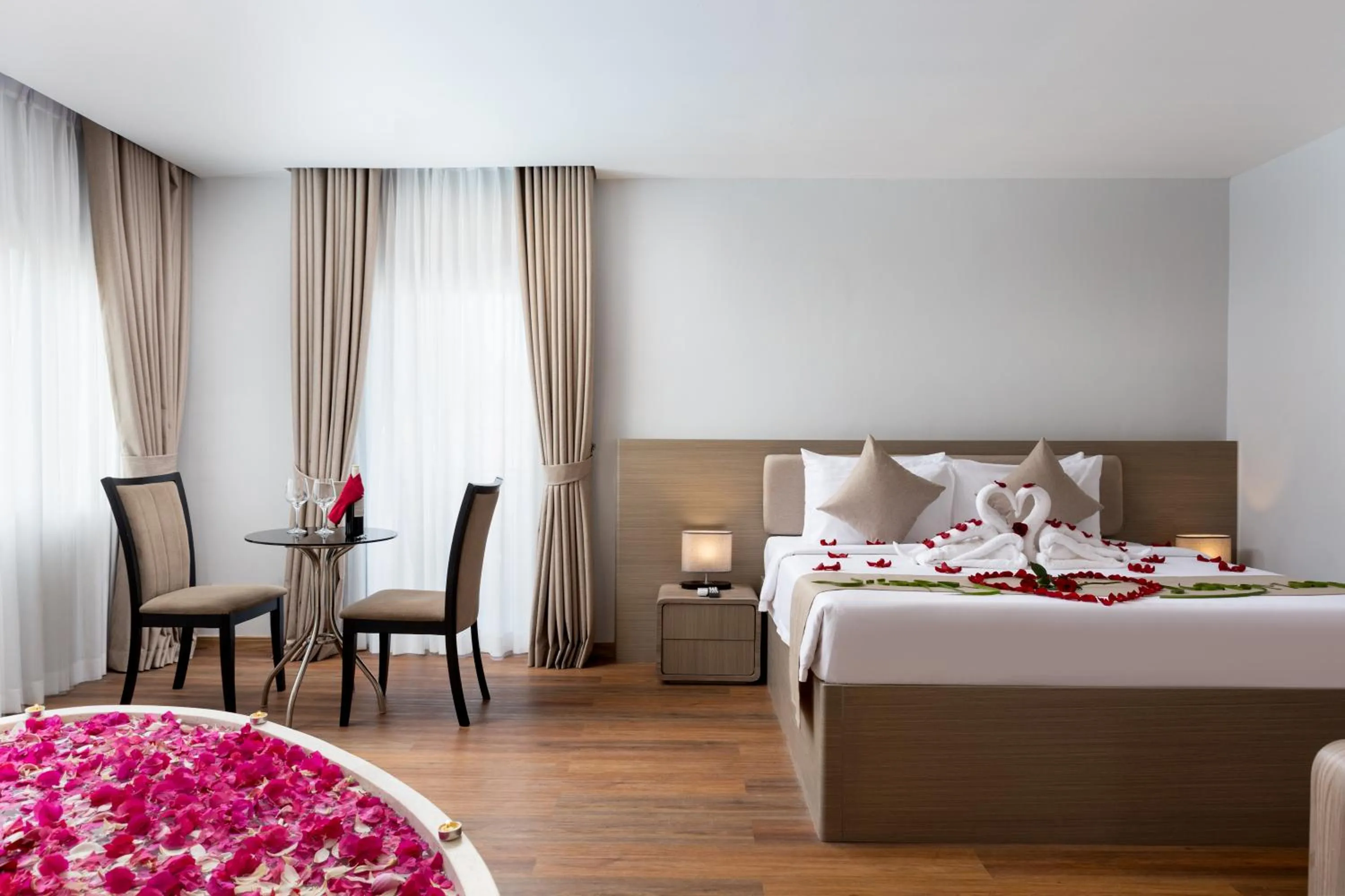 Seating area, Bed in SIEM REAP RIVER VIEW Residence