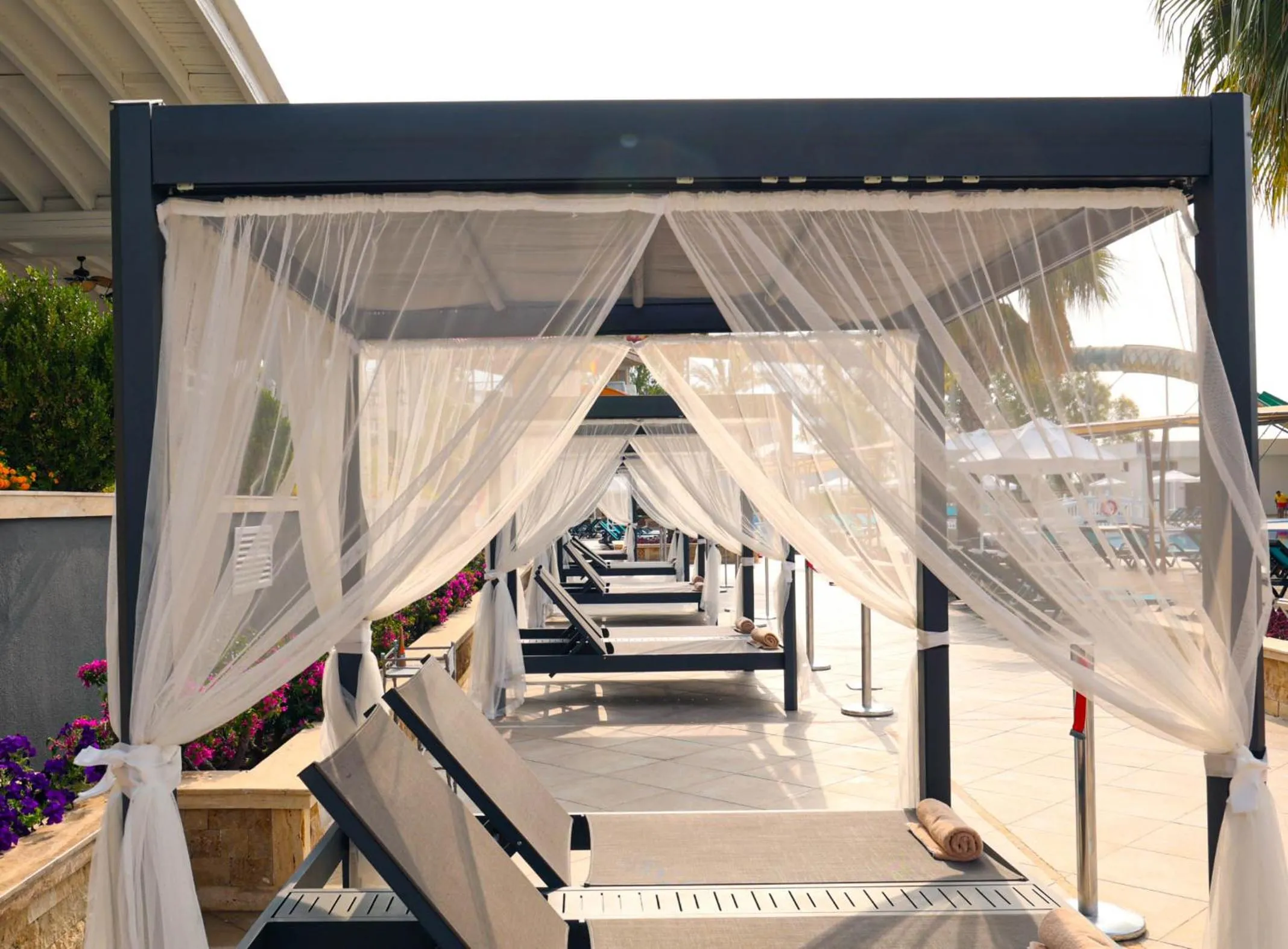 Swimming pool in Crystal Paraiso Verde Resort & Spa - Ultimate All Inclusive