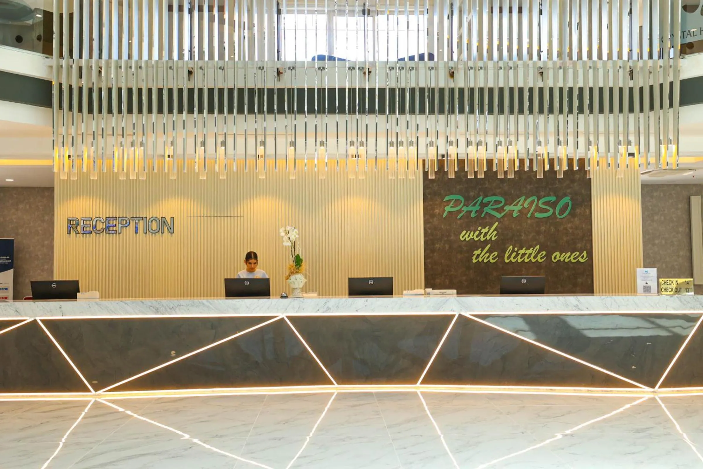 Lobby or reception in Crystal Paraiso Verde Resort & Spa - Ultimate All Inclusive