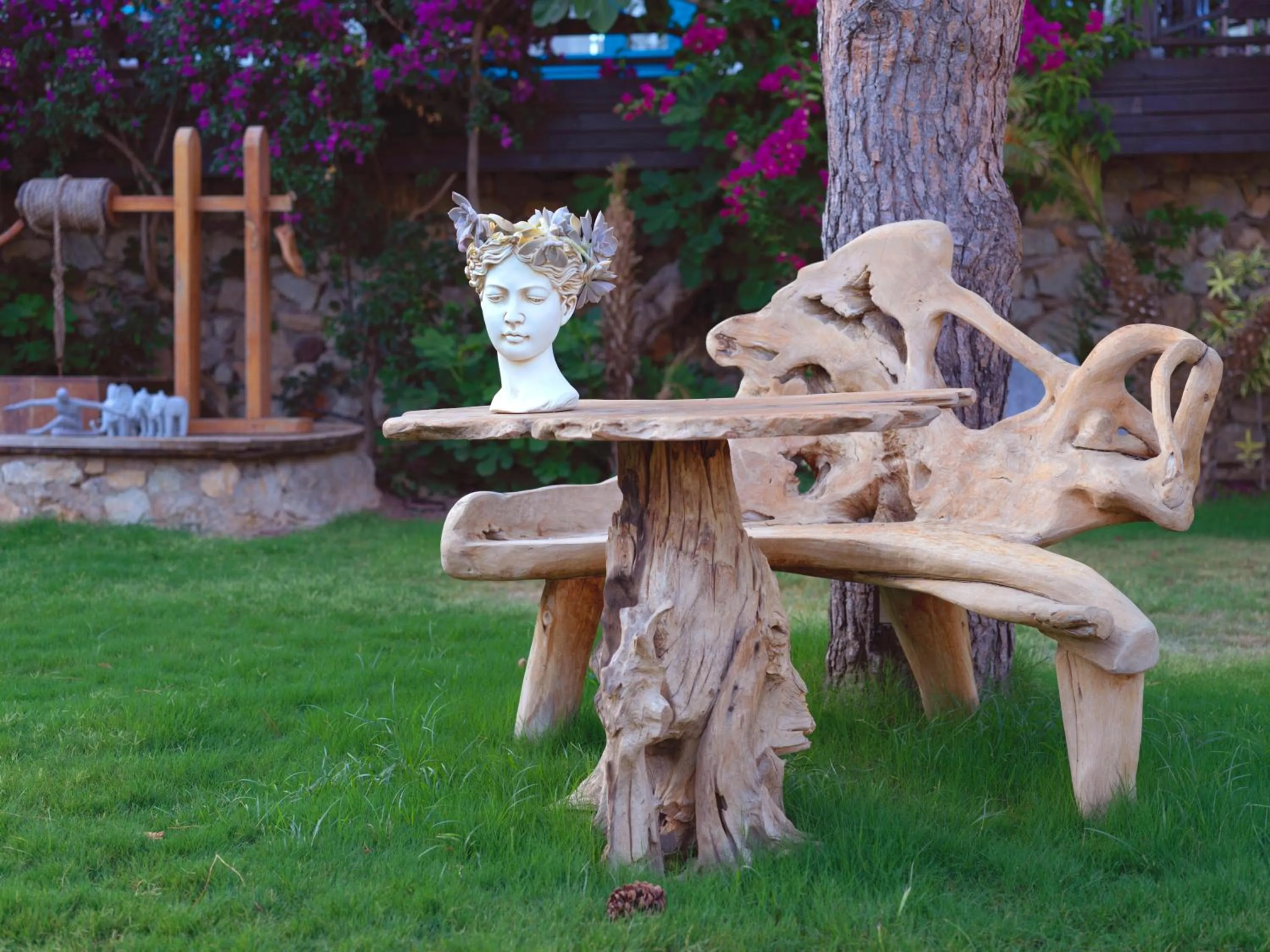 Sabrinas Haus - Adult Only +14