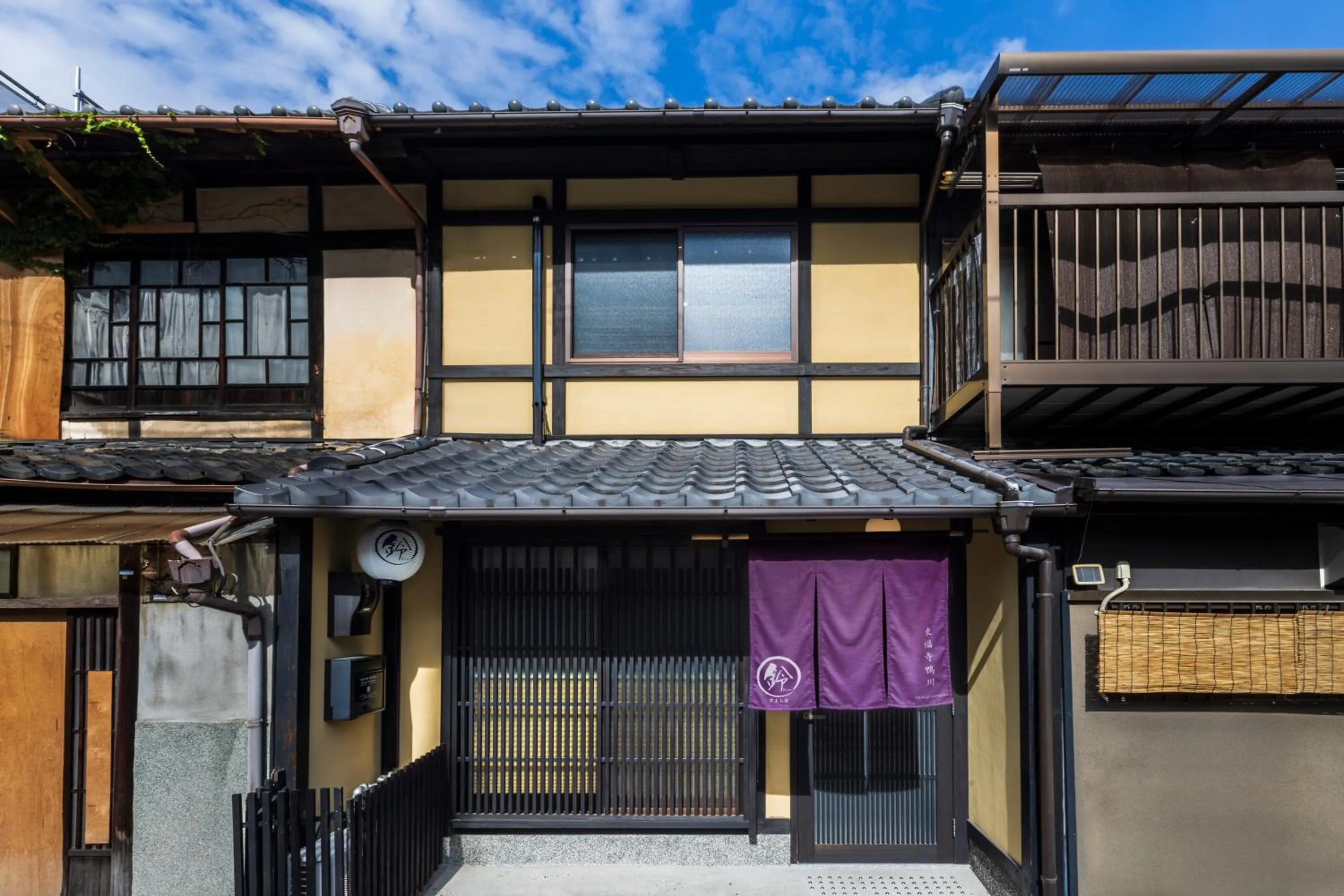 Property building in Rinn Tofukuji Kamogawa