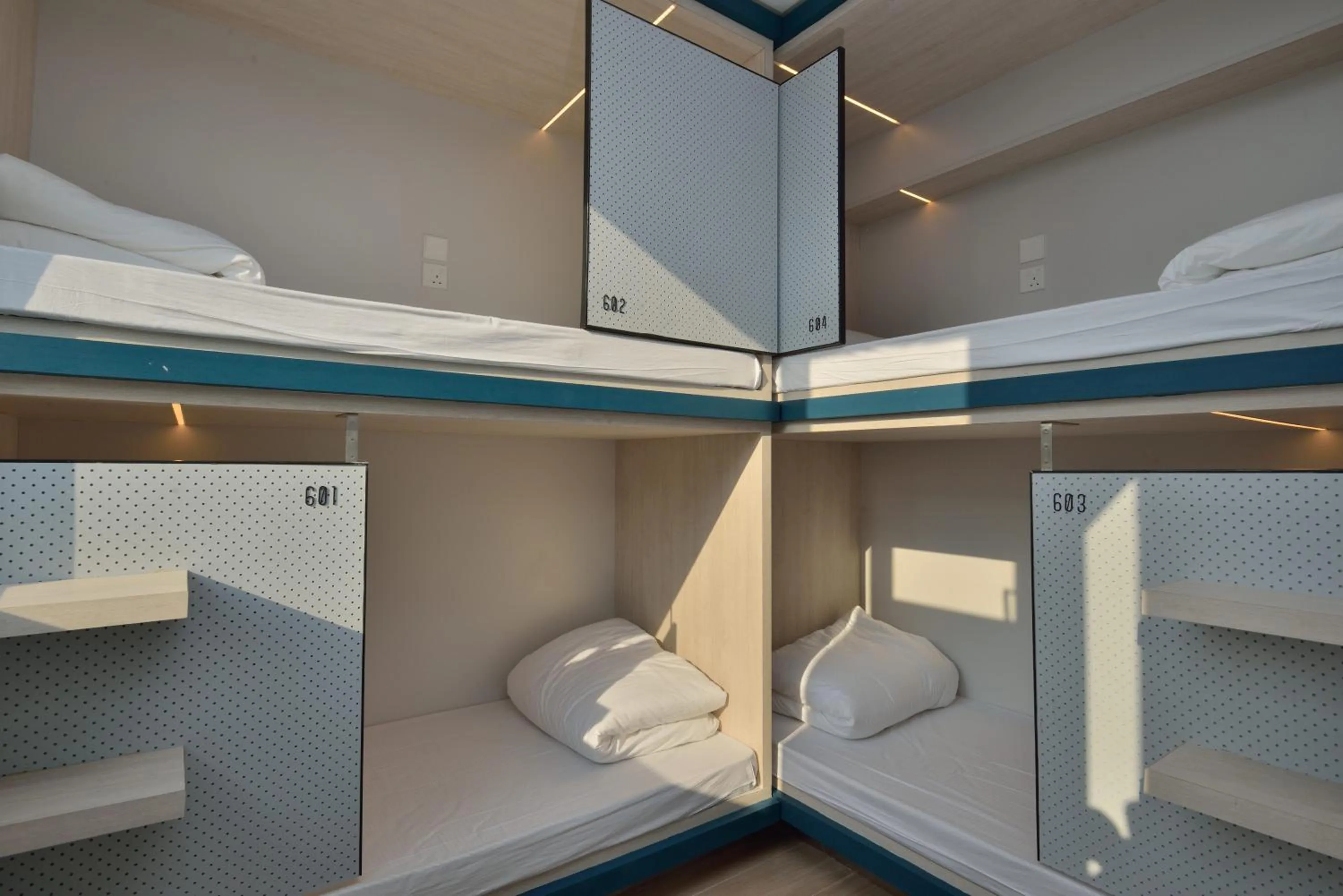 Floor plan, Bed in Atlas Hostel & Backpackers