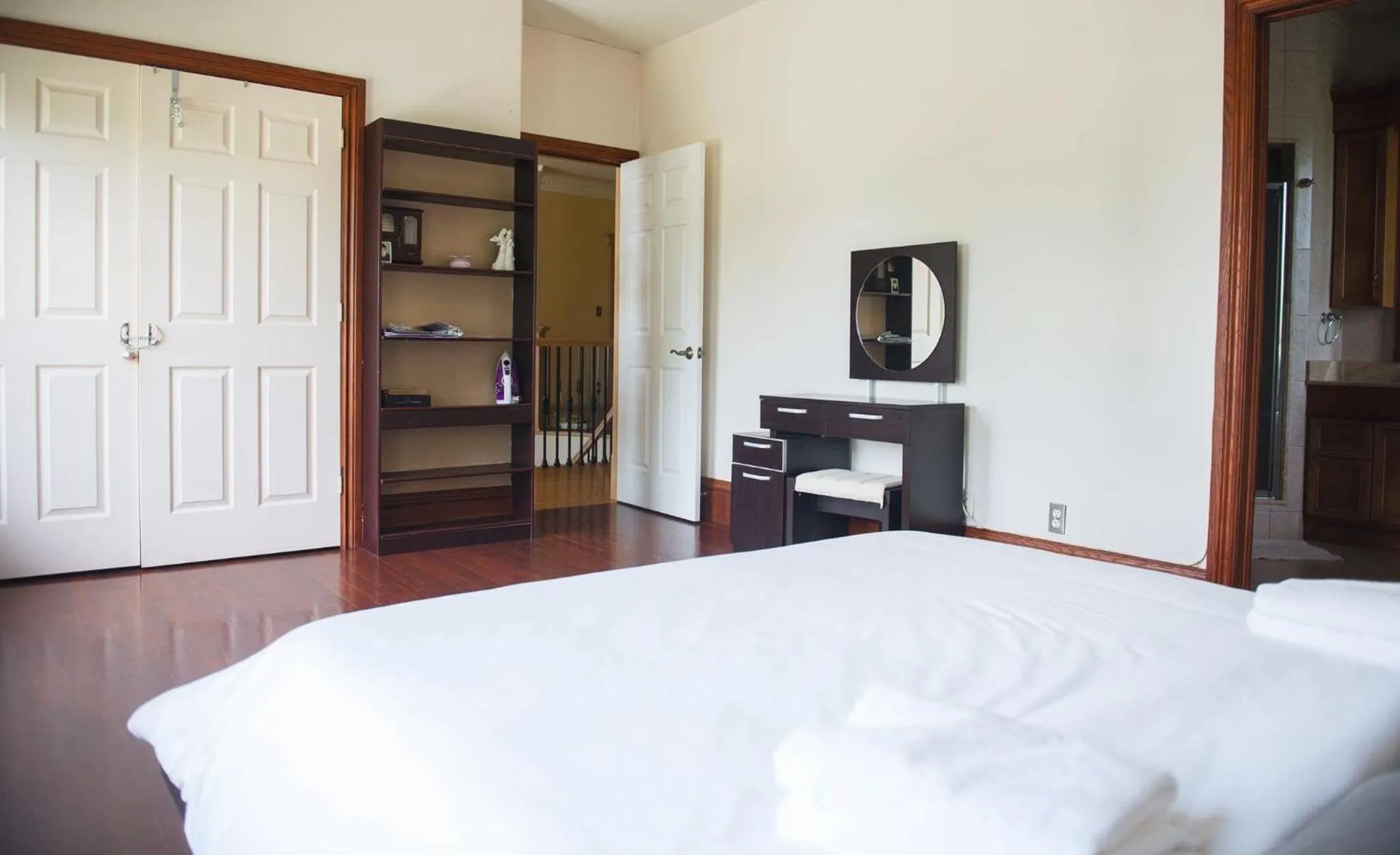 Bed in JstLikeHome - Luxury Mansion & Guesthouse