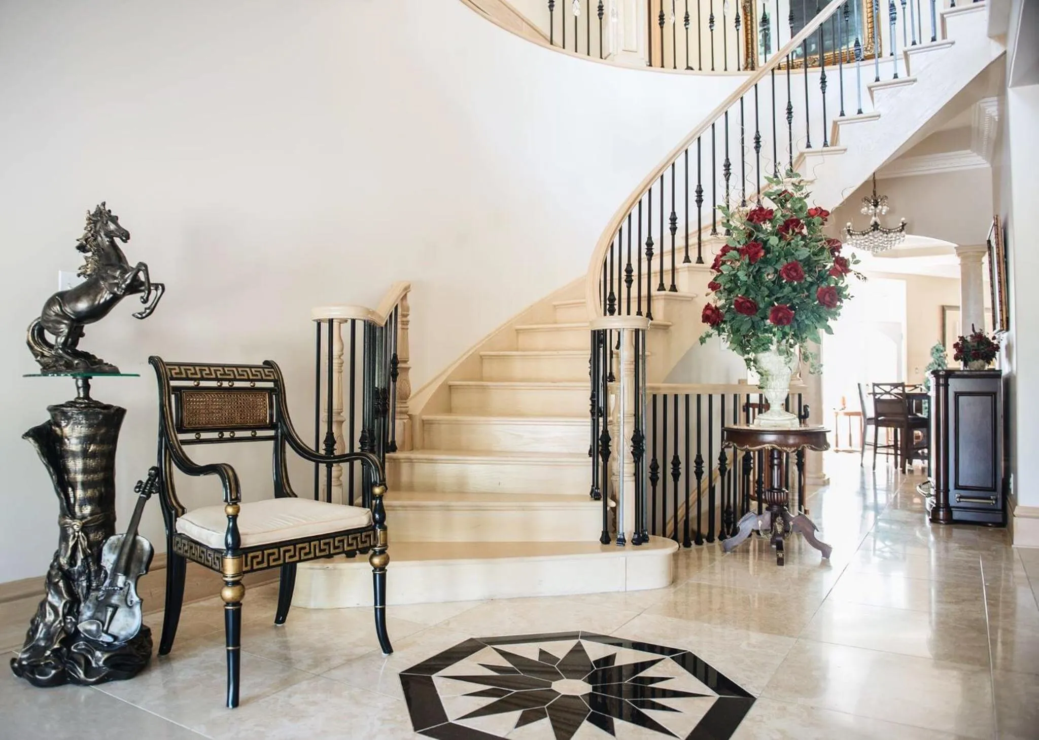 JstLikeHome - Luxury Mansion & Guesthouse