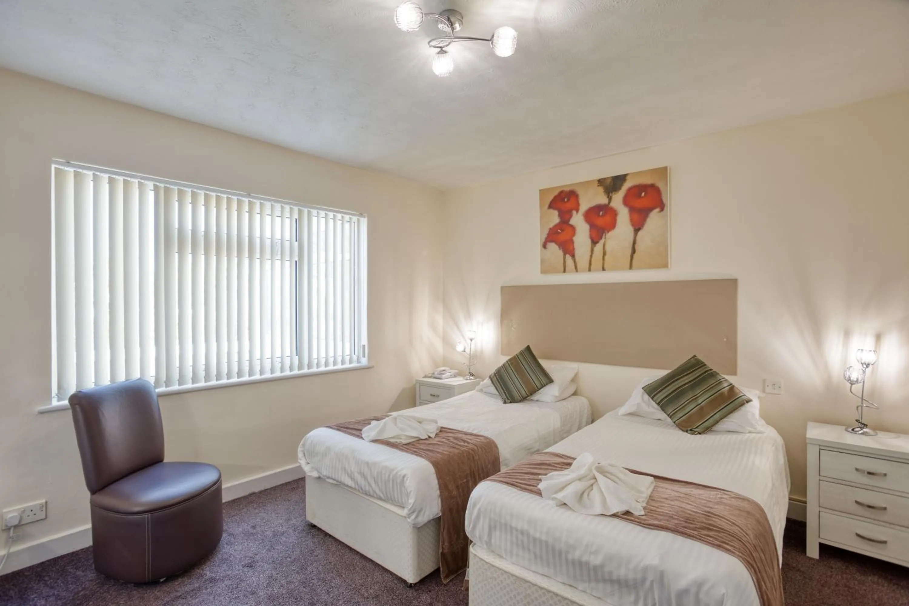 Bedroom, Bed in Saints Bay Hotel