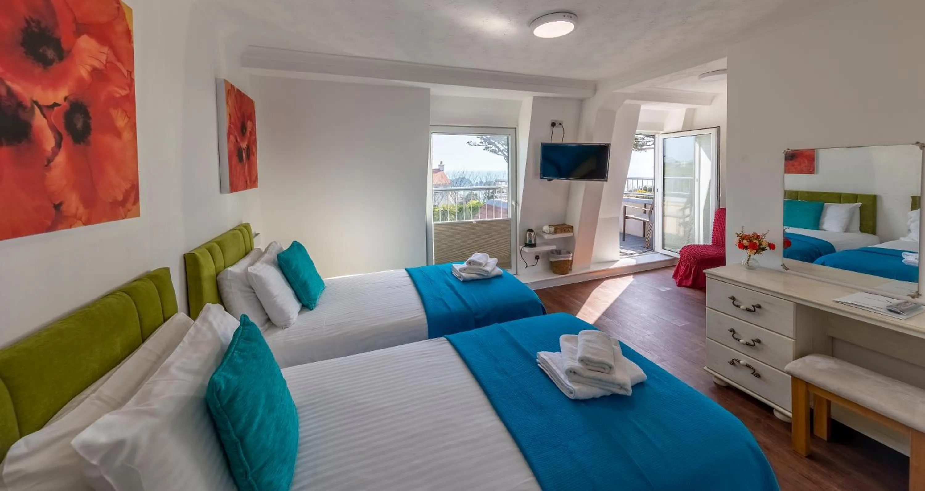 Photo of the whole room, Bed in Saints Bay Hotel