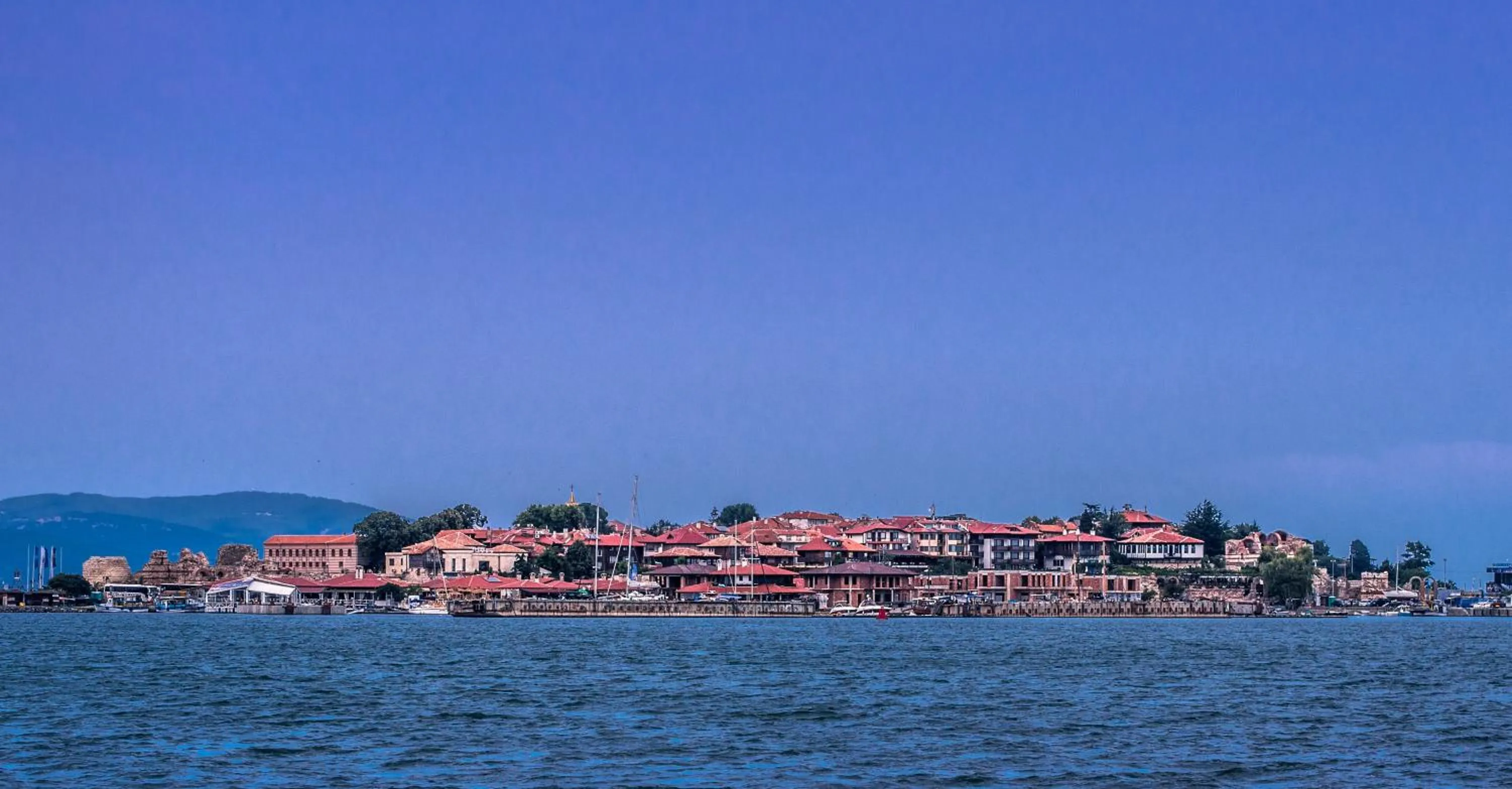 Neighbourhood in Prince Cyril Hotel