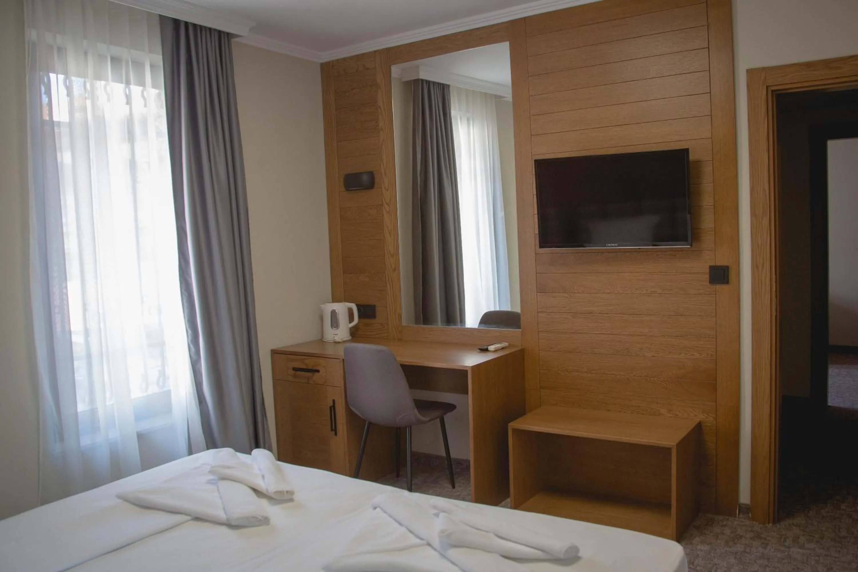 TV and multimedia, Bed in Prince Cyril Hotel