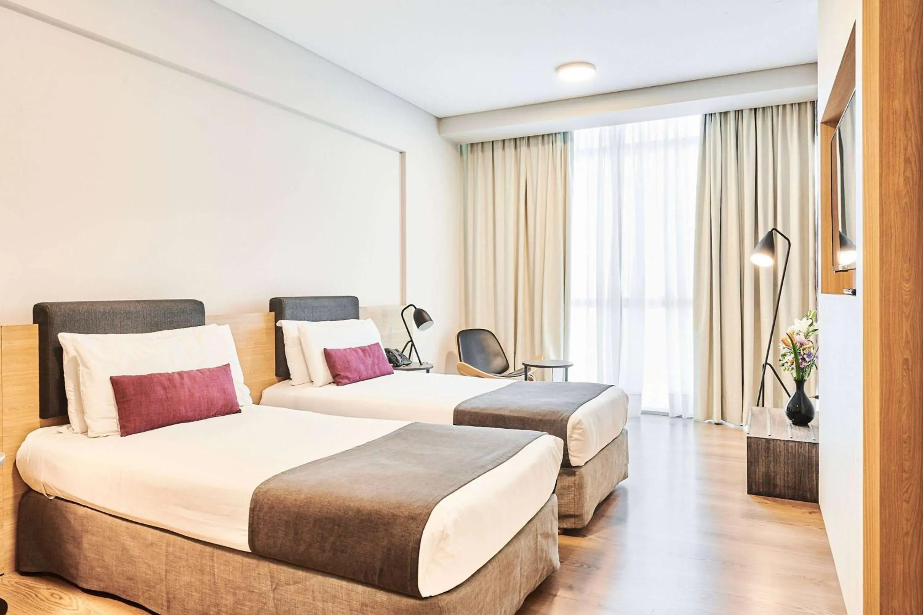 Twin Room with Two Twin Beds - Garden View - Mobility Access - Non-Smoking in Dazzler by Wyndham Rosario Twin Room with Two Twin Beds - Garden View - Mobility Access - Non-Smoking in Dazzler by Wyndham Rosario