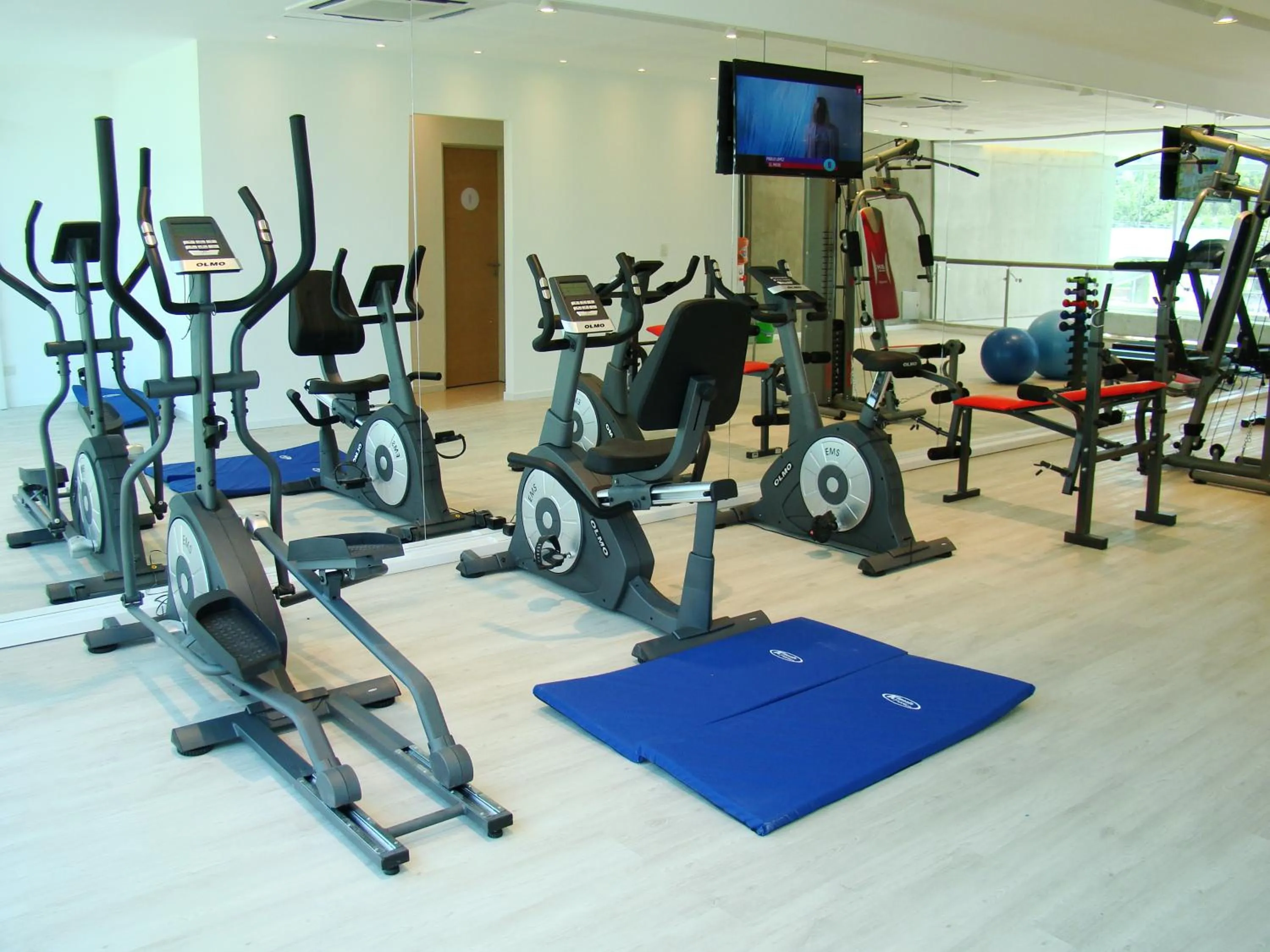 Fitness centre/facilities in Dazzler by Wyndham Rosario