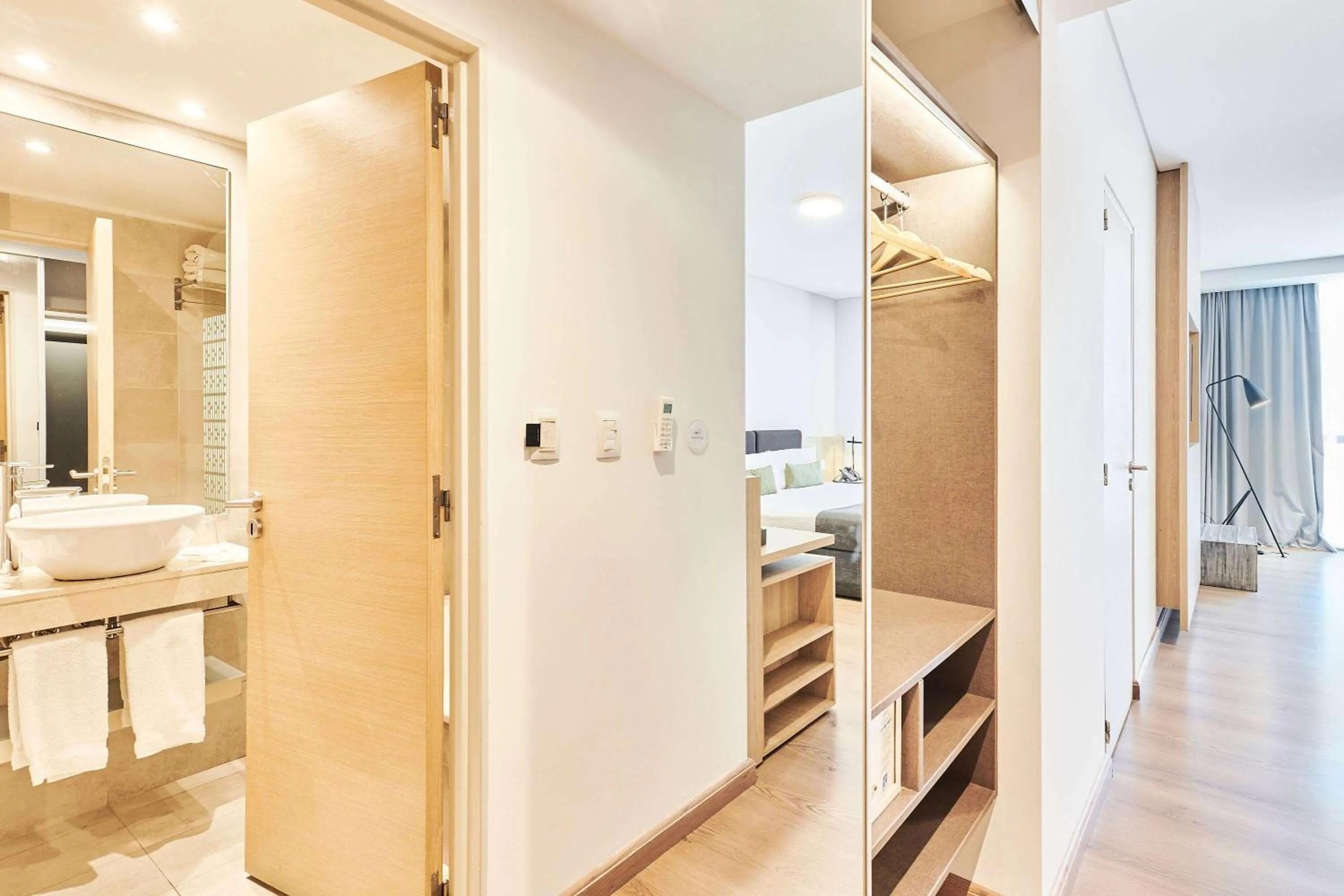 Photo of the whole room in Dazzler by Wyndham Rosario