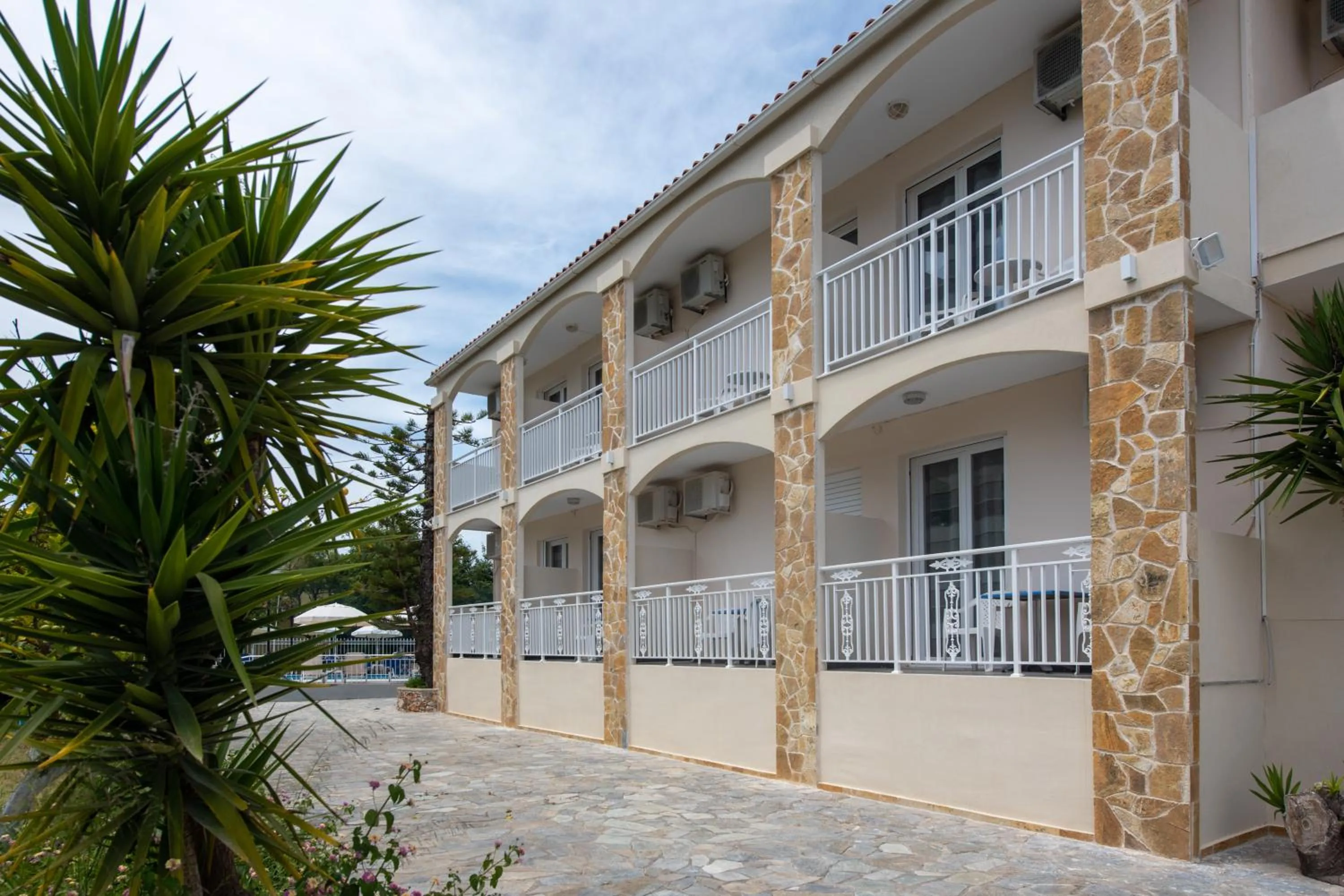 Property building in Tsolakis Studios & Apartments