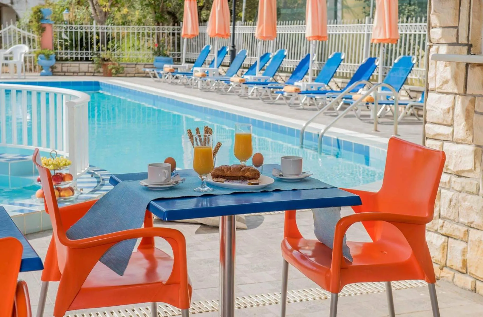 Continental breakfast in Tsolakis Studios & Apartments