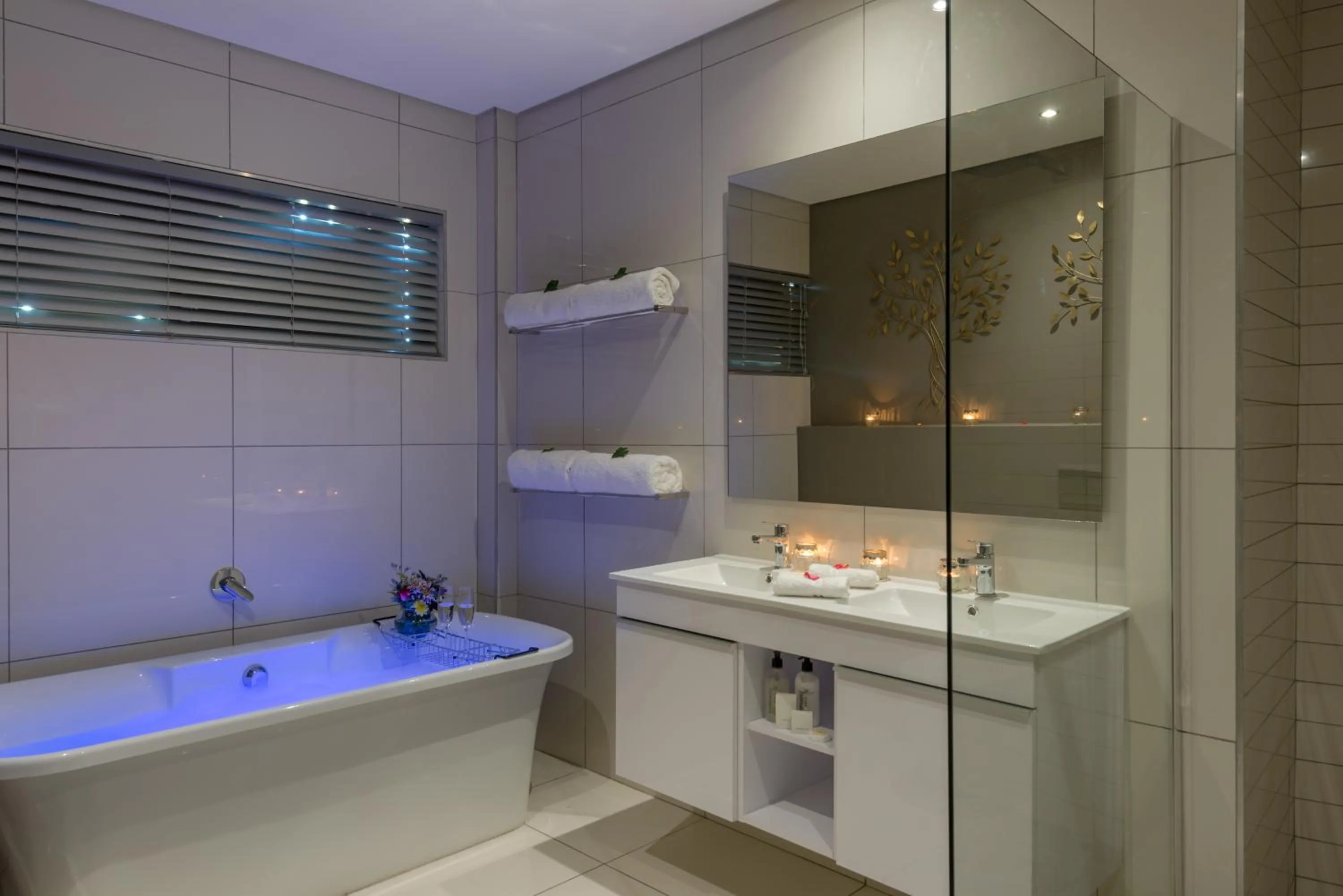 Bathroom in River Place Manor