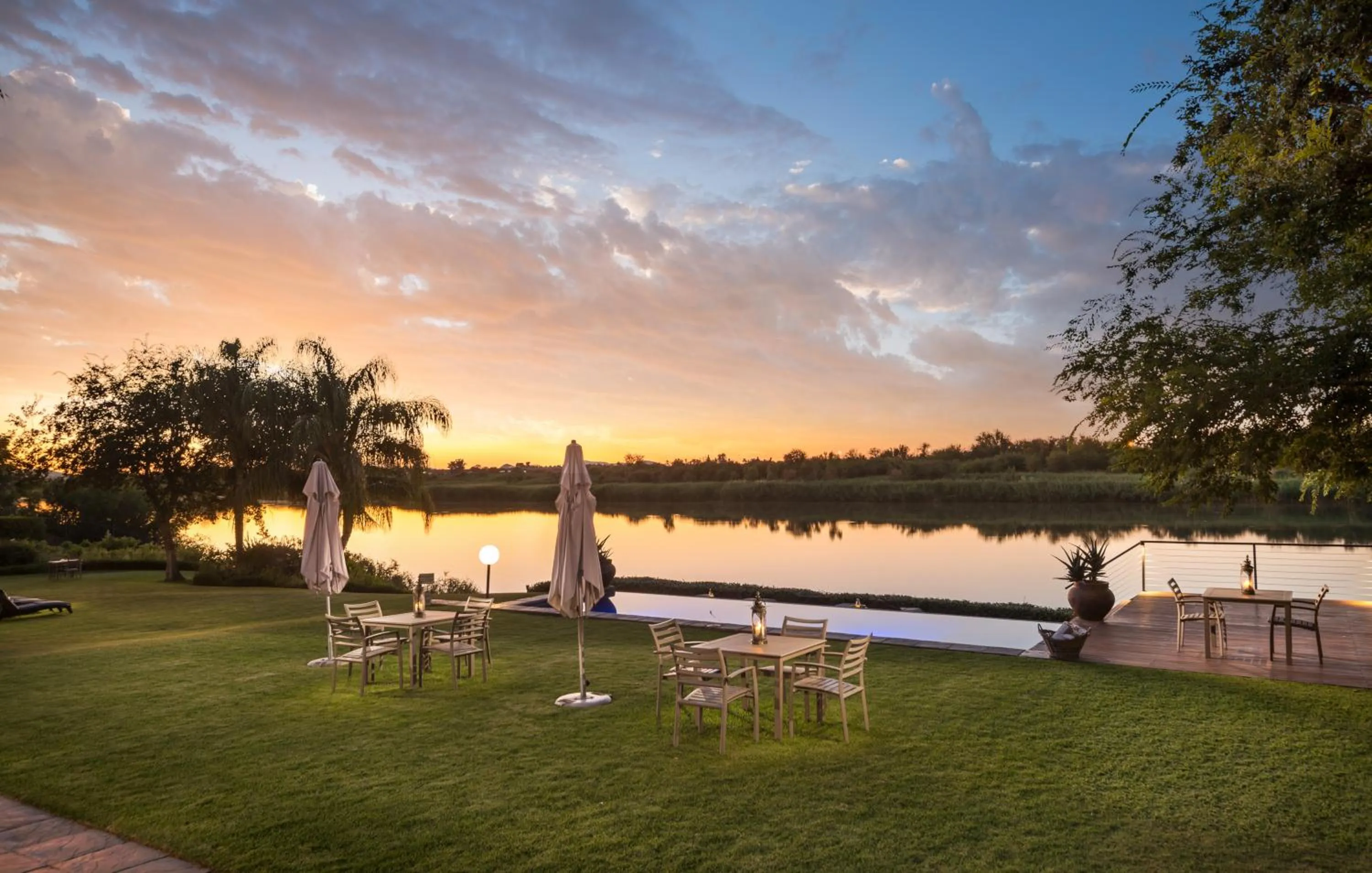 Garden in River Place Manor