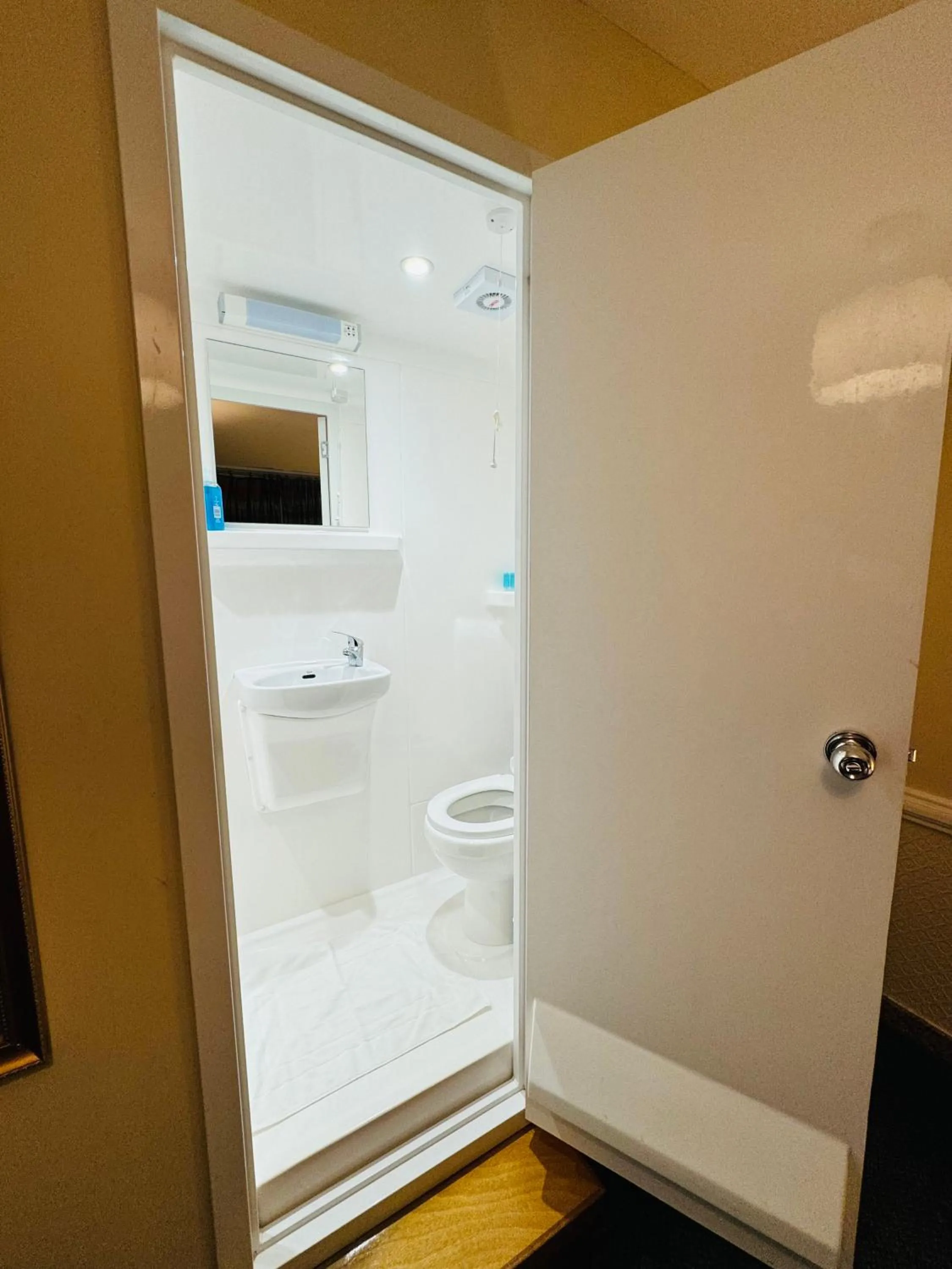 The Beverley House Hotel