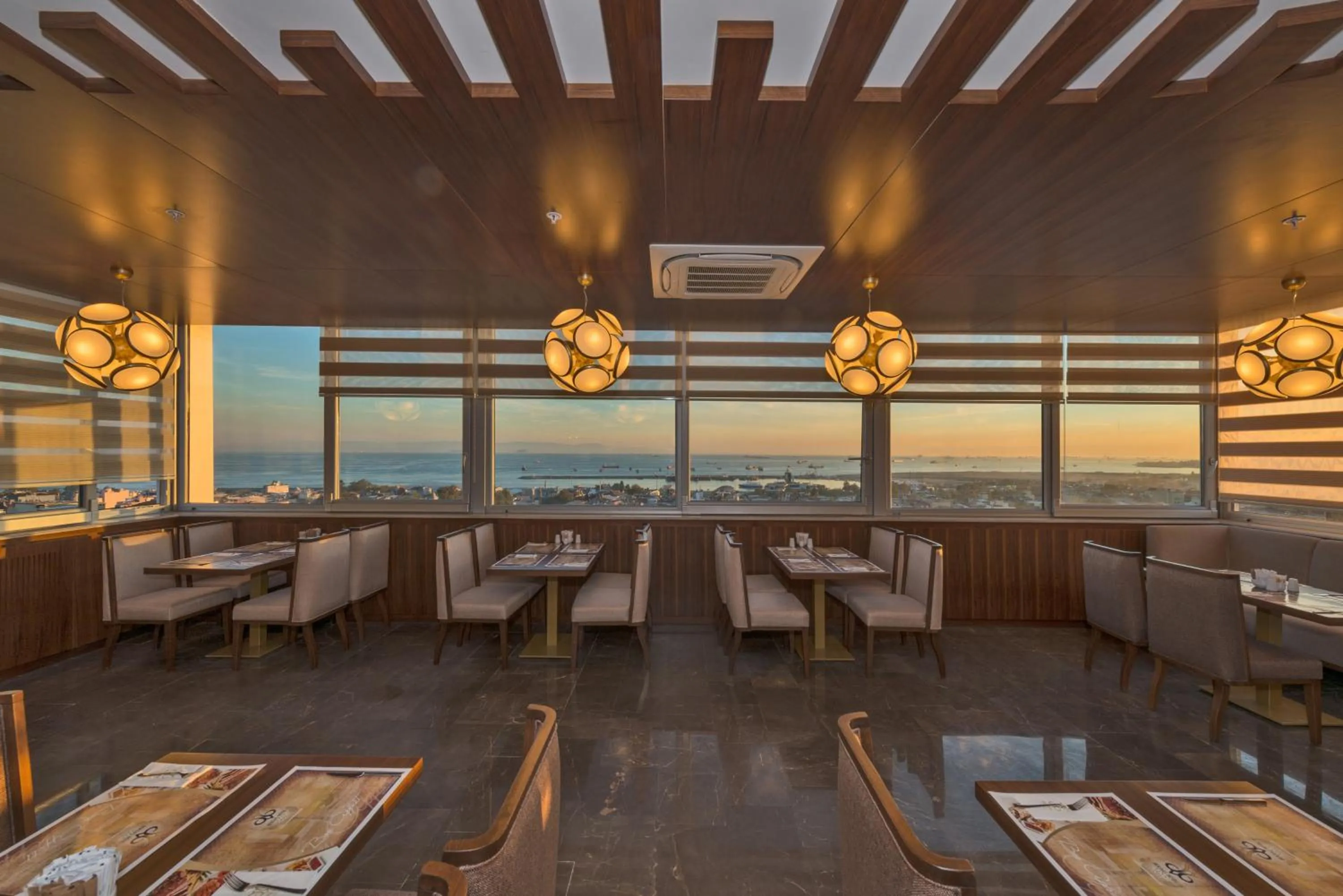 Restaurant/places to eat in Bekdas Hotel Deluxe & Spa