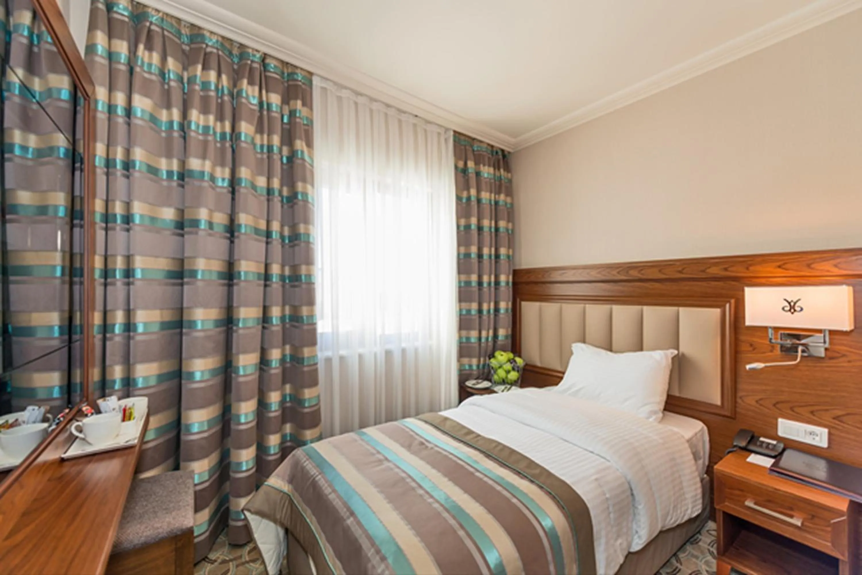 Budget Single Room in Bekdas Hotel Deluxe & Spa