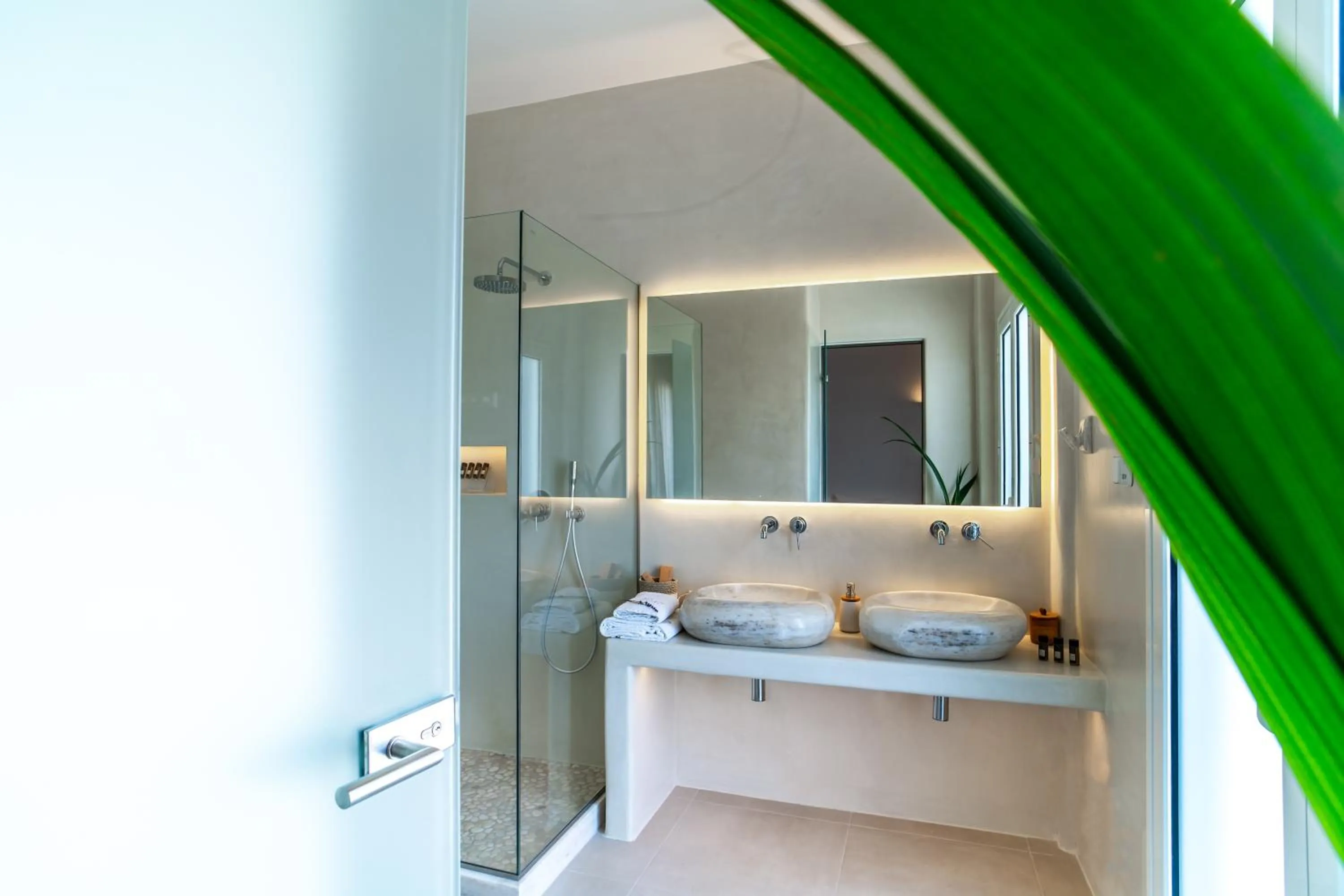 Bathroom in Vincenzo Family Rooms