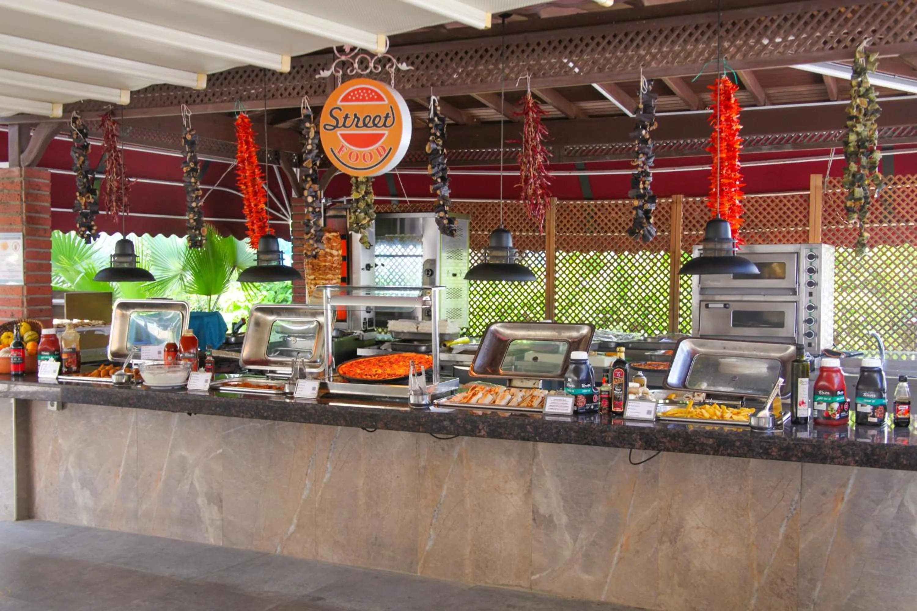 Food and drinks in Catamaran Quality Times