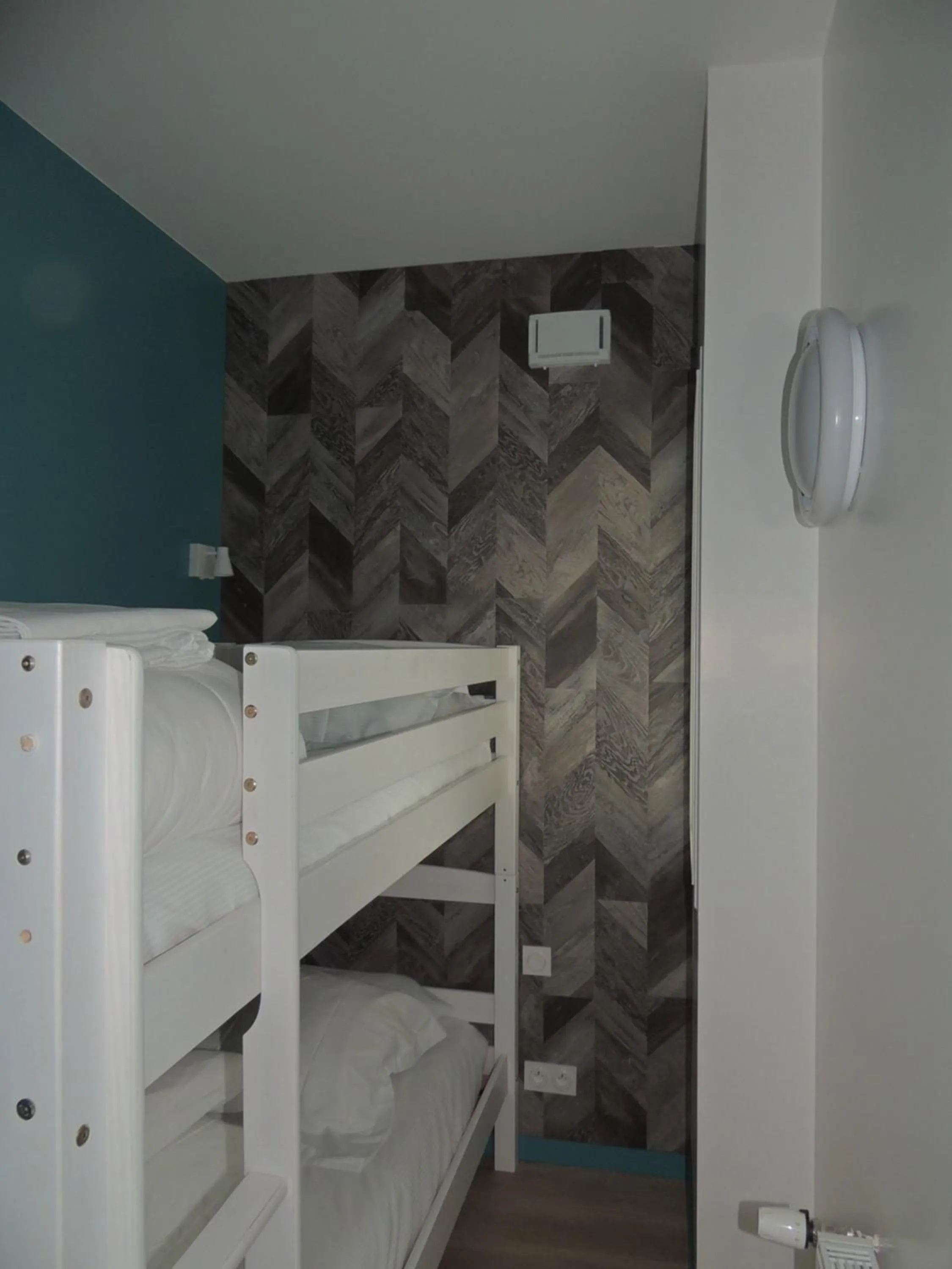 Bed in Logis Hôtel Ker Mor