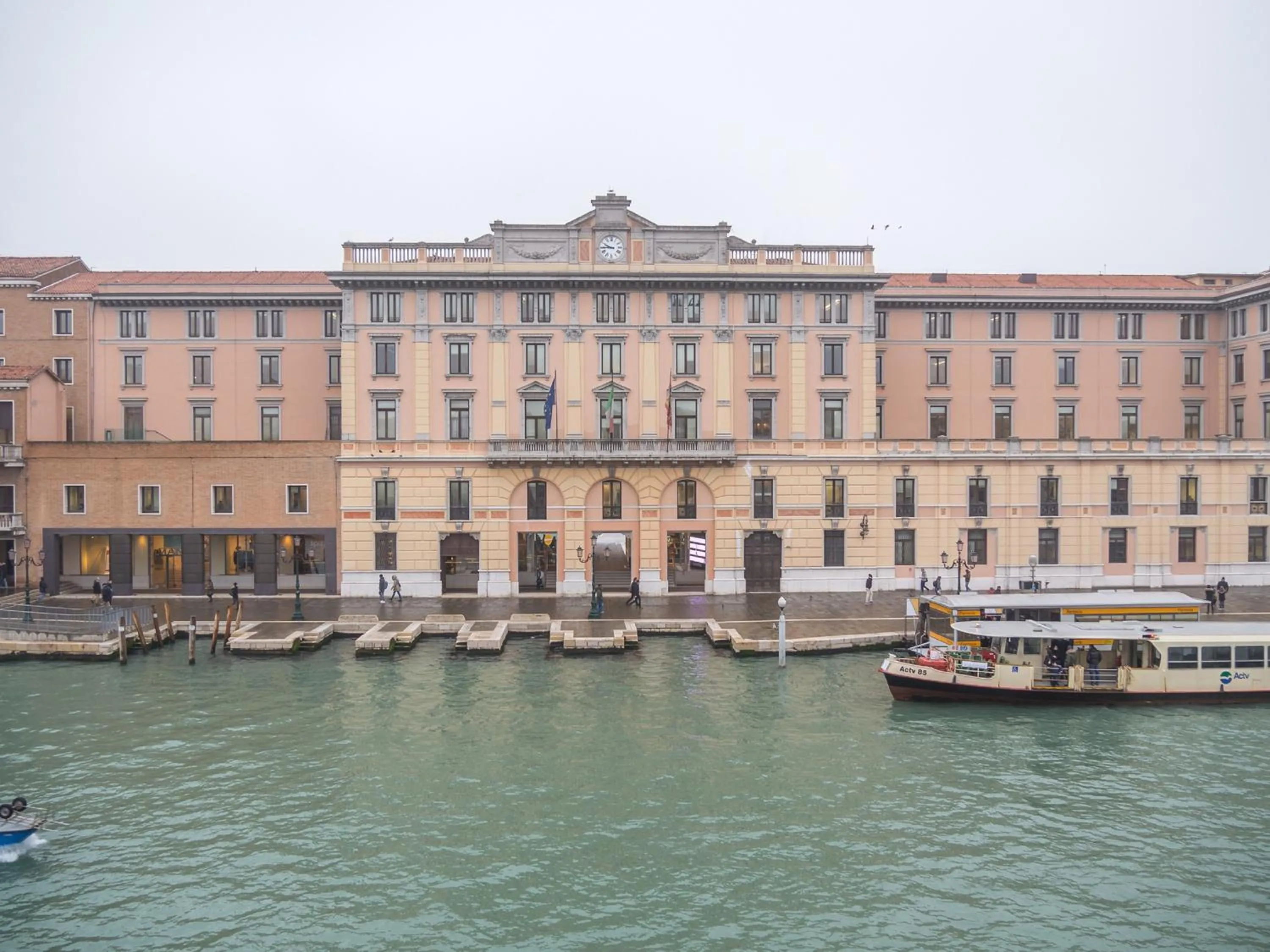 Property building in Grand Canal Suite by Wonderful Italy