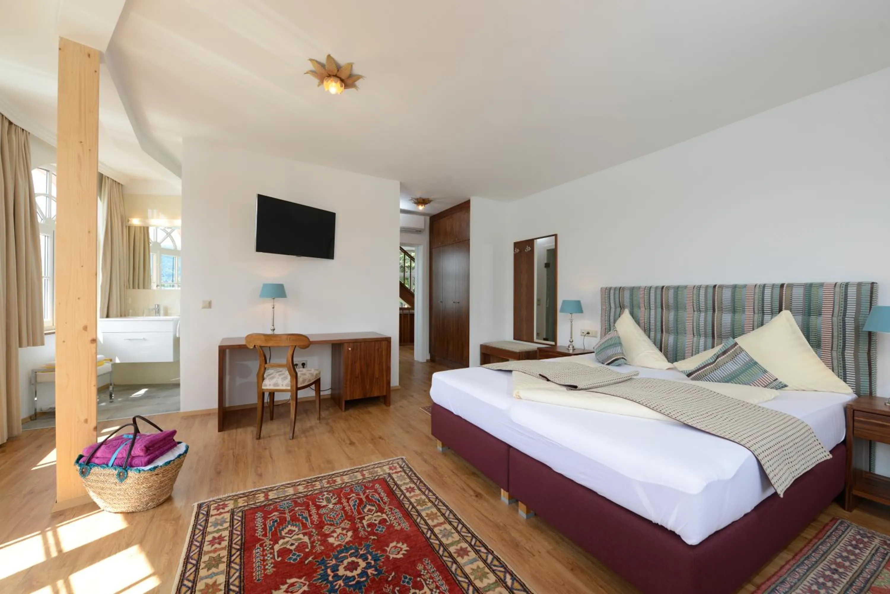 Bed in Seehotel Astoria