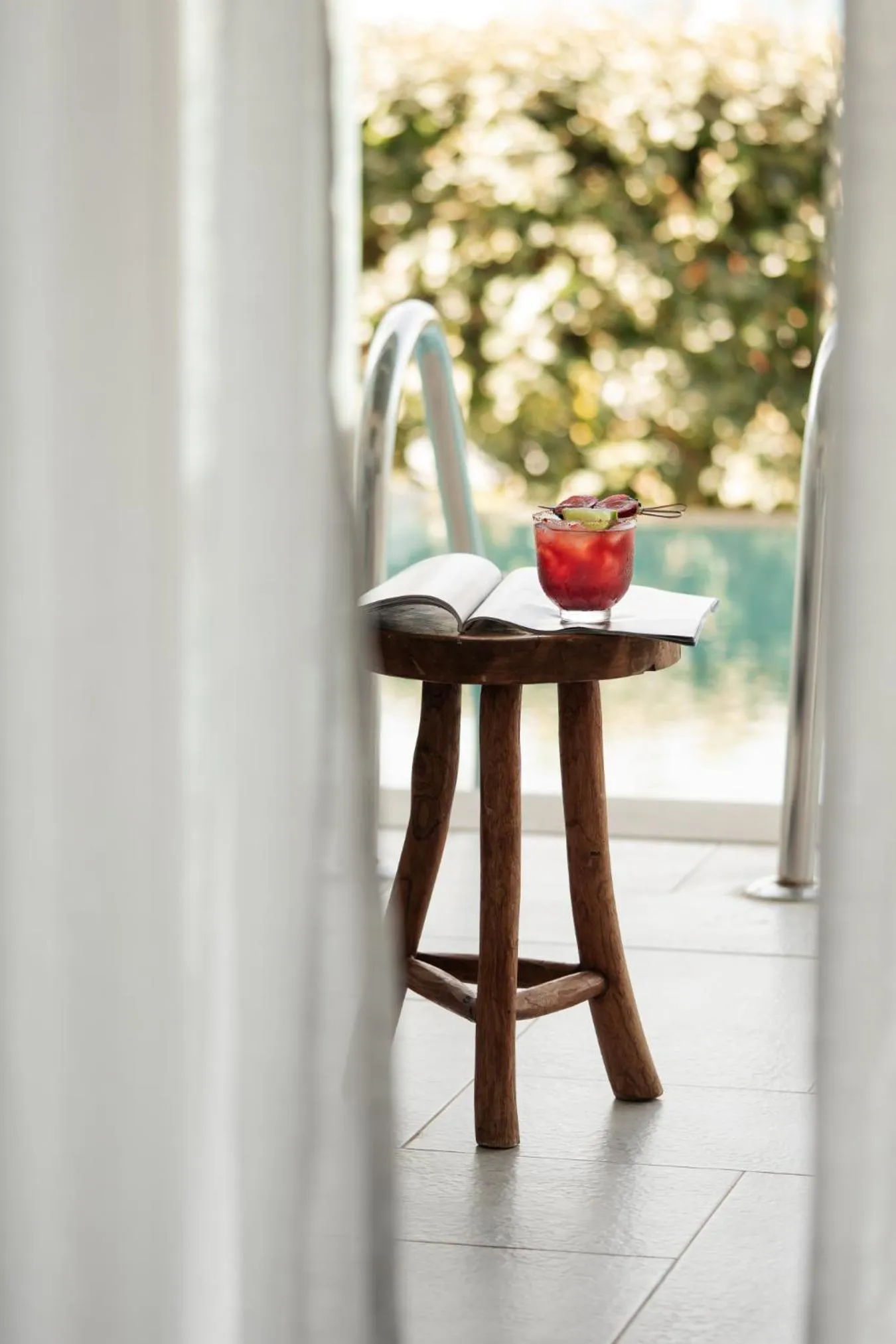 Blue Carpet Luxury Suites