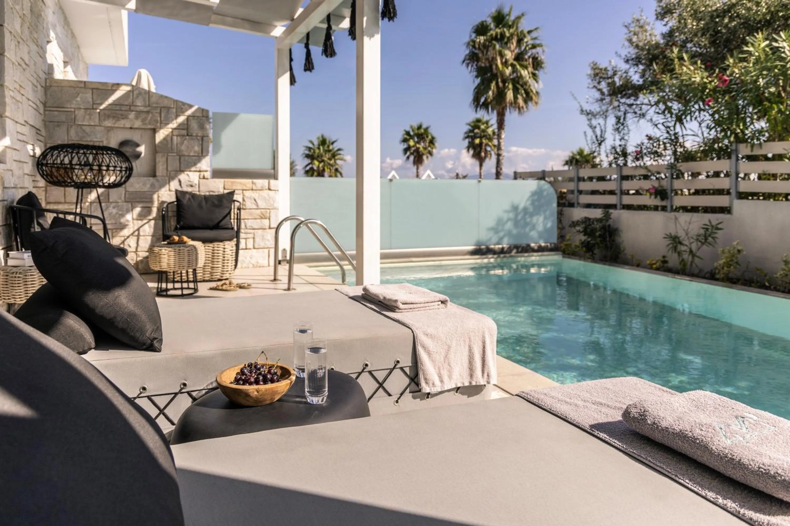 Blue Carpet Luxury Suites