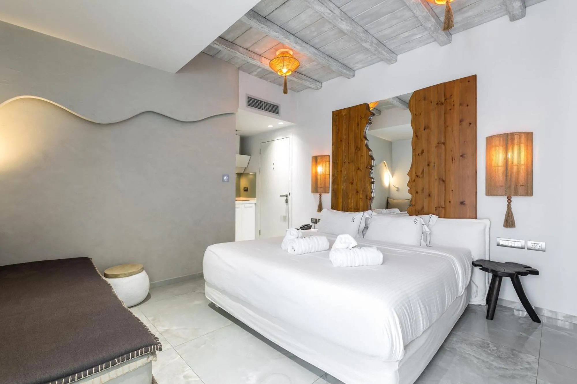 Photo of the whole room, Bed in Blue Carpet Luxury Suites