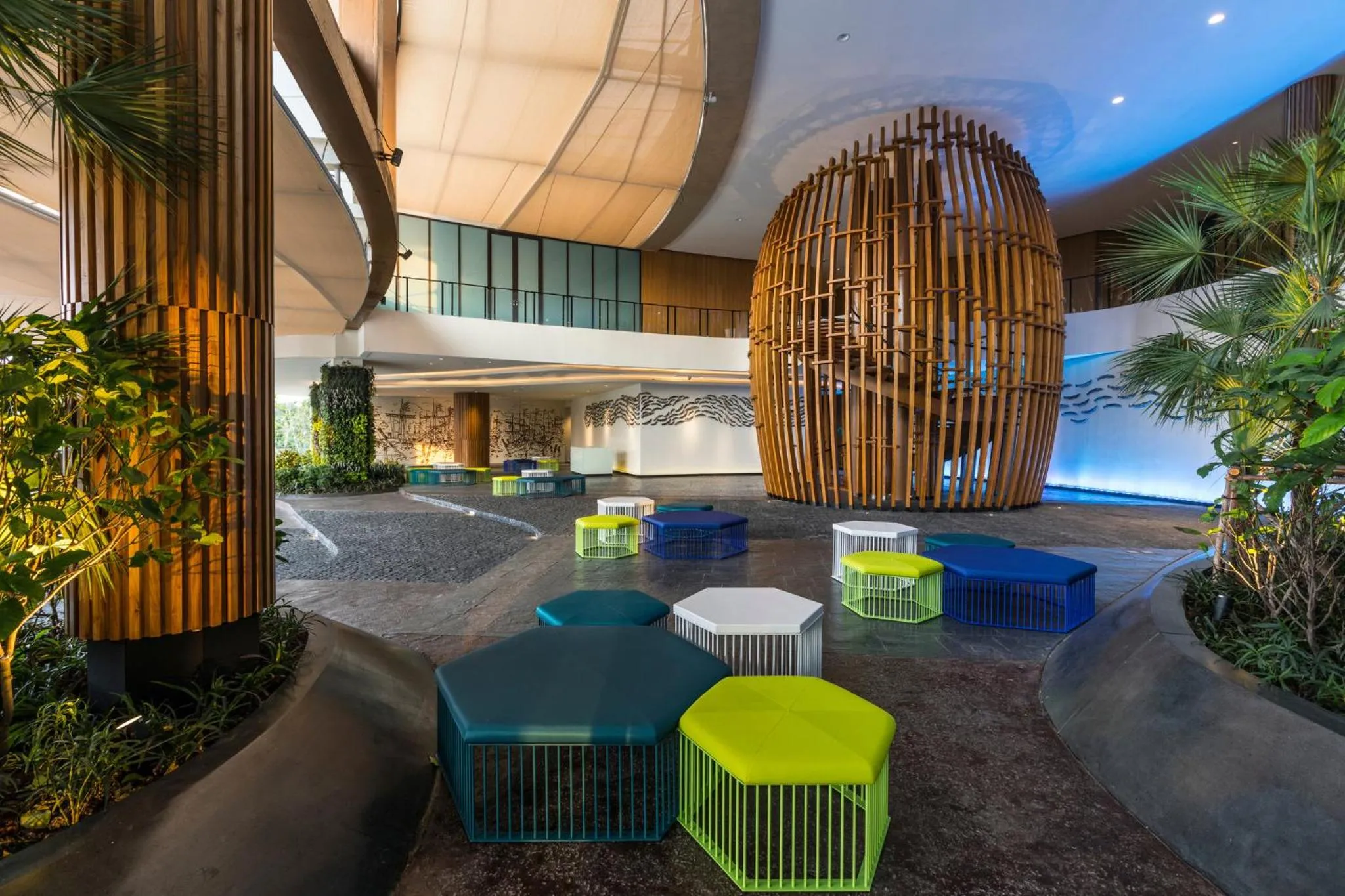 Lobby or reception in Holiday Inn Resort Vana Nava Hua Hin by IHG