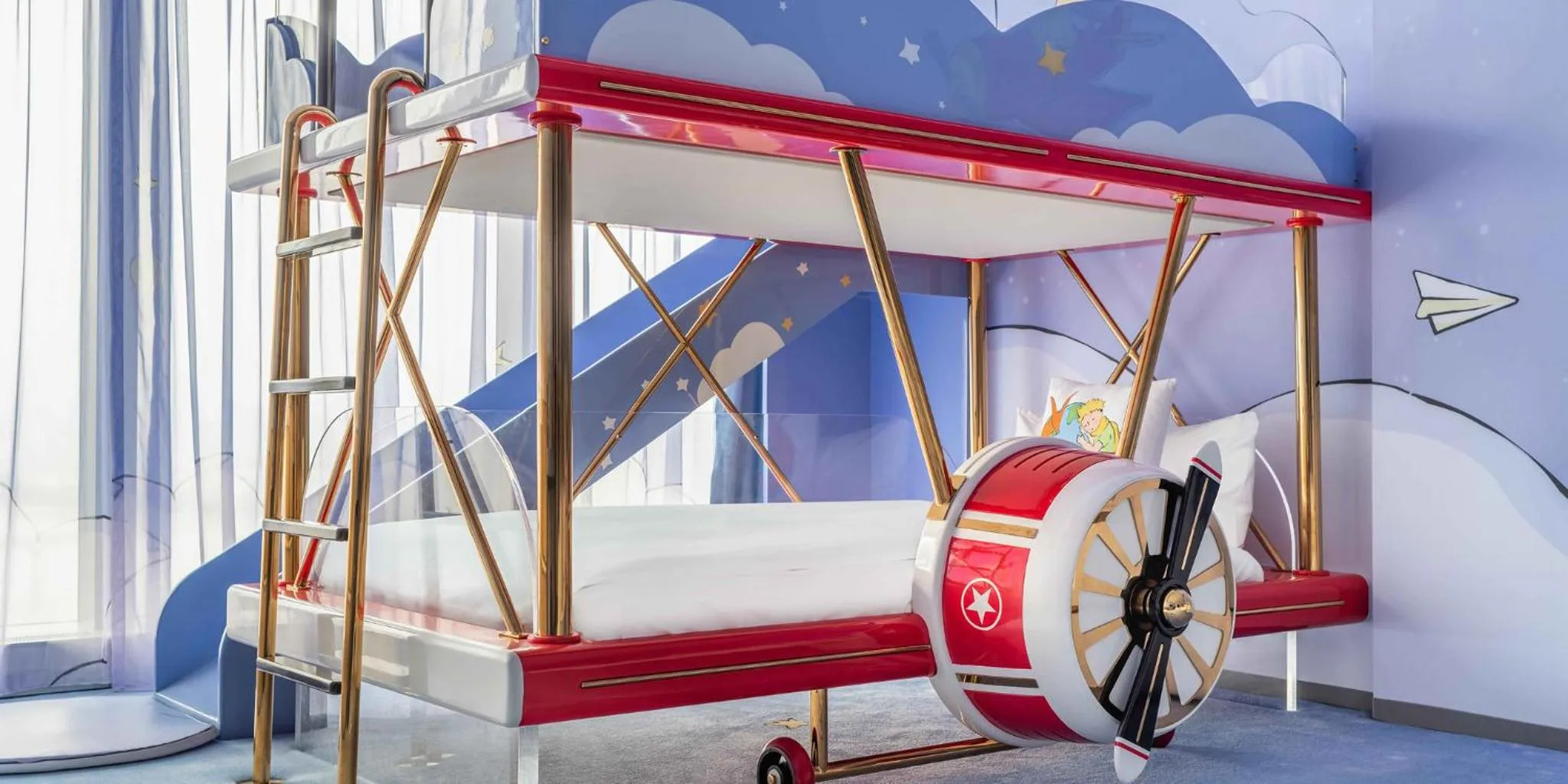 Photo of the whole room, Bed in InterContinental Guangzhou Exhibition Center by IHG