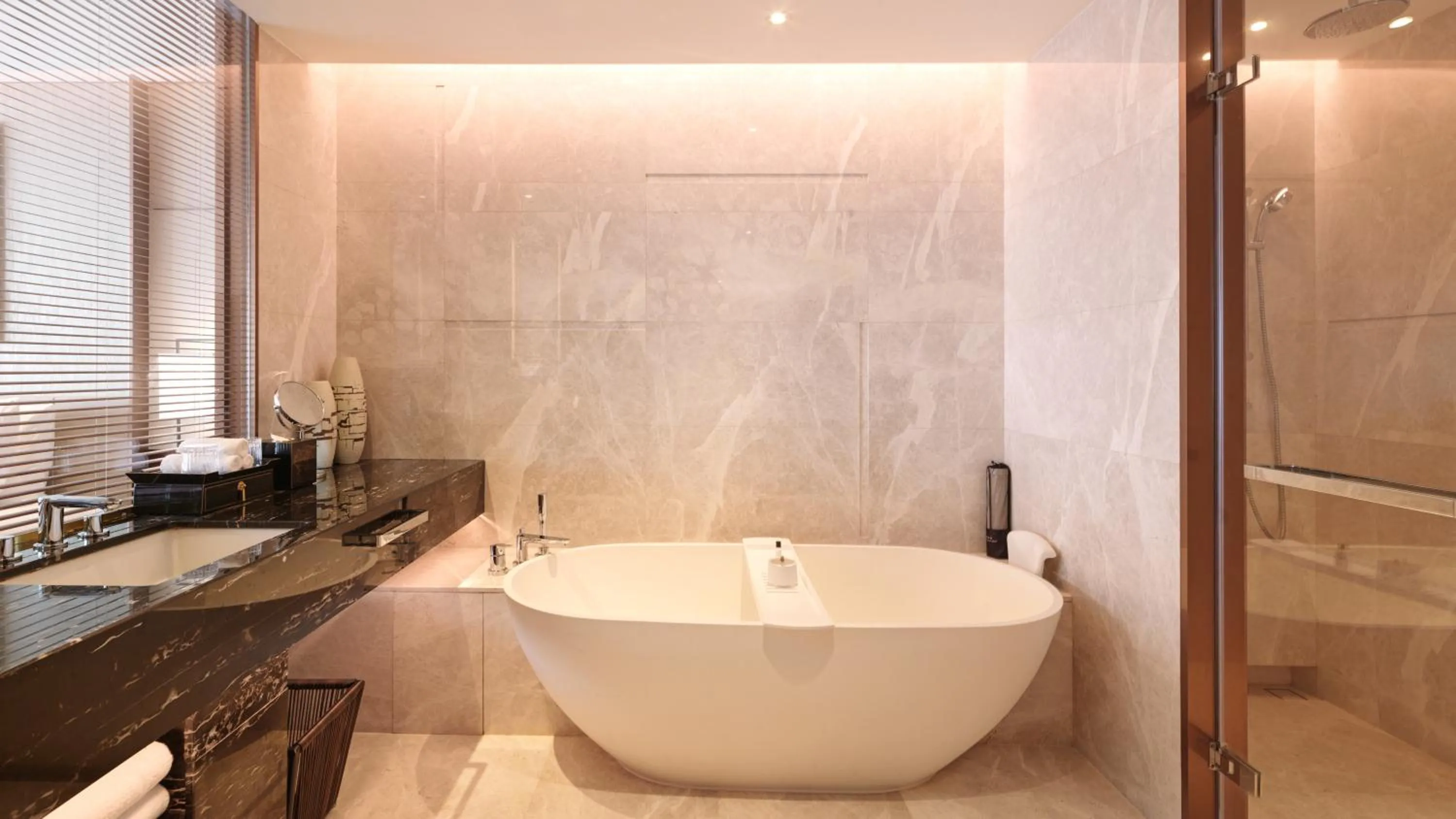 Shower in InterContinental Guangzhou Exhibition Center by IHG