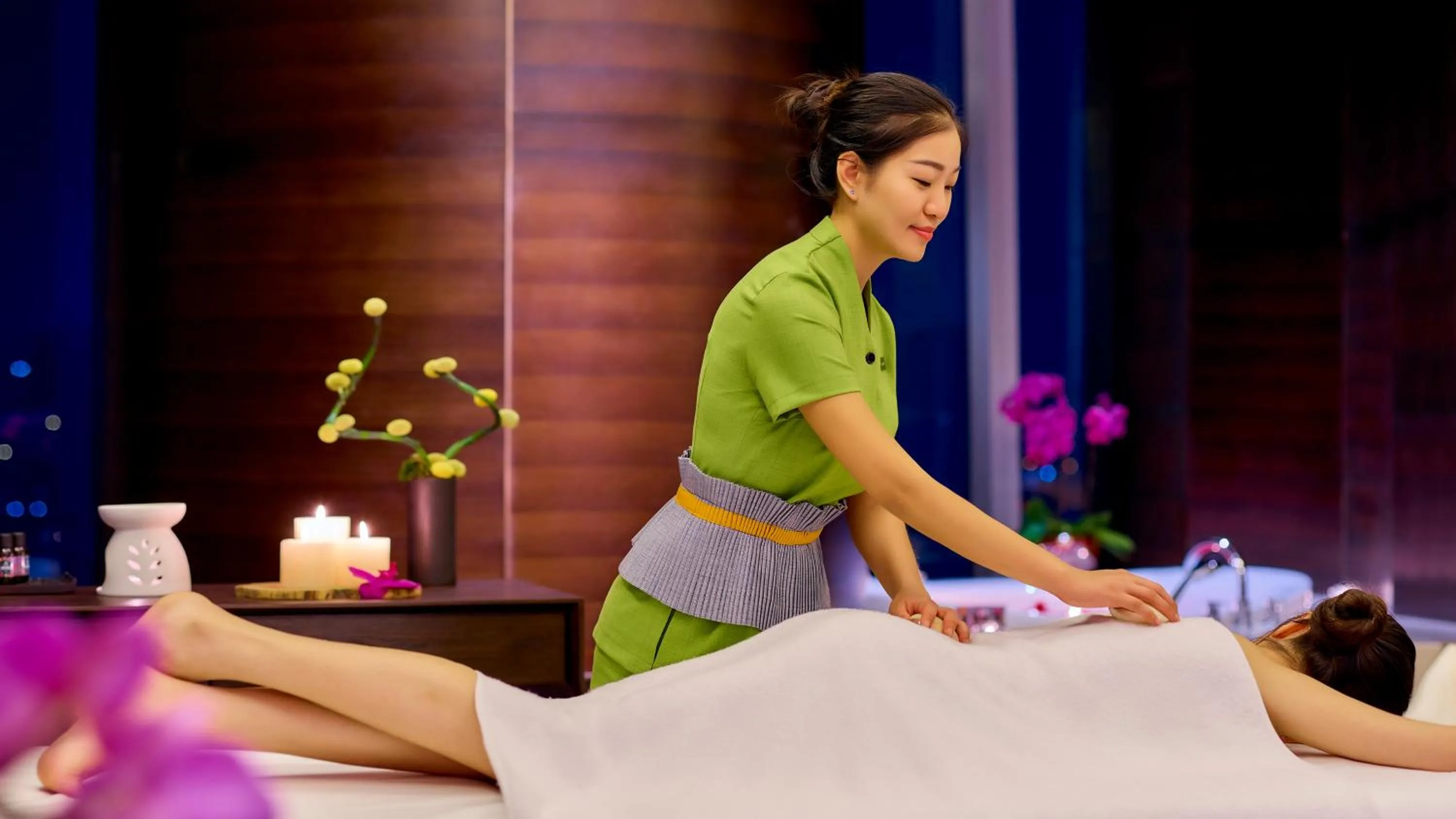 Spa and wellness centre/facilities in InterContinental Guangzhou Exhibition Center by IHG