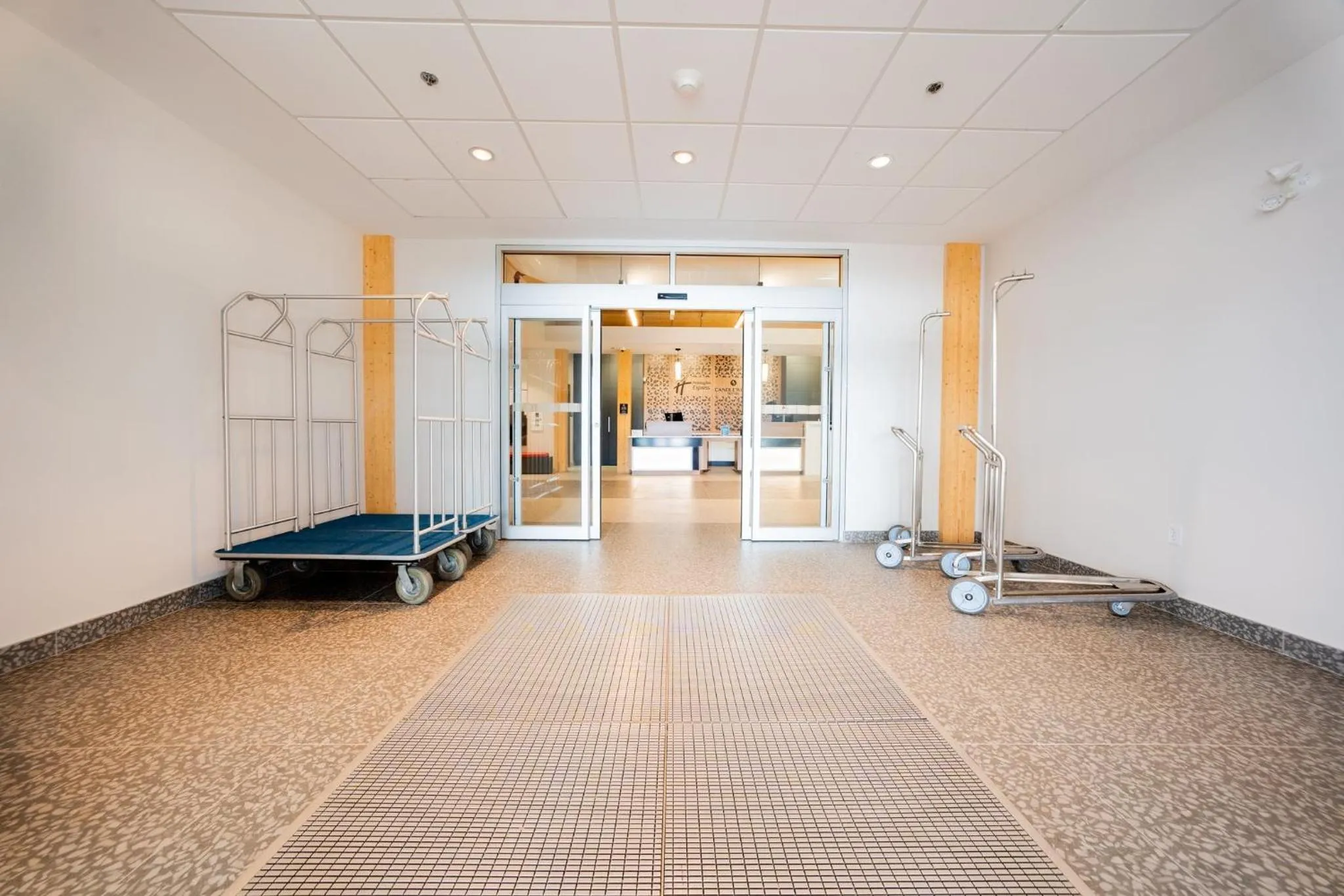 Property building in Holiday Inn Express & Suites - Trois Rivieres Ouest by IHG