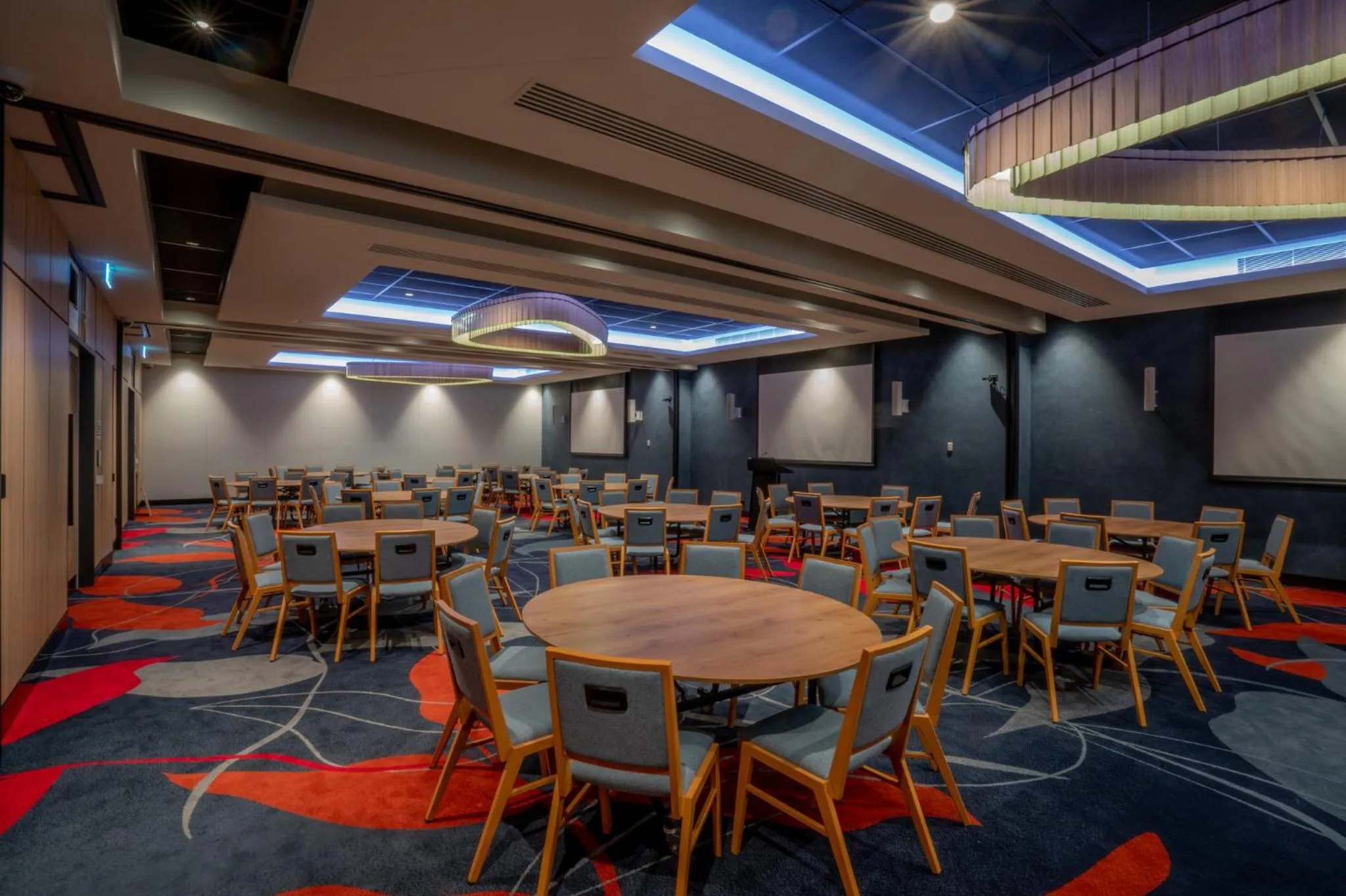 Meeting/conference room in Holiday Inn Sydney St Marys by IHG