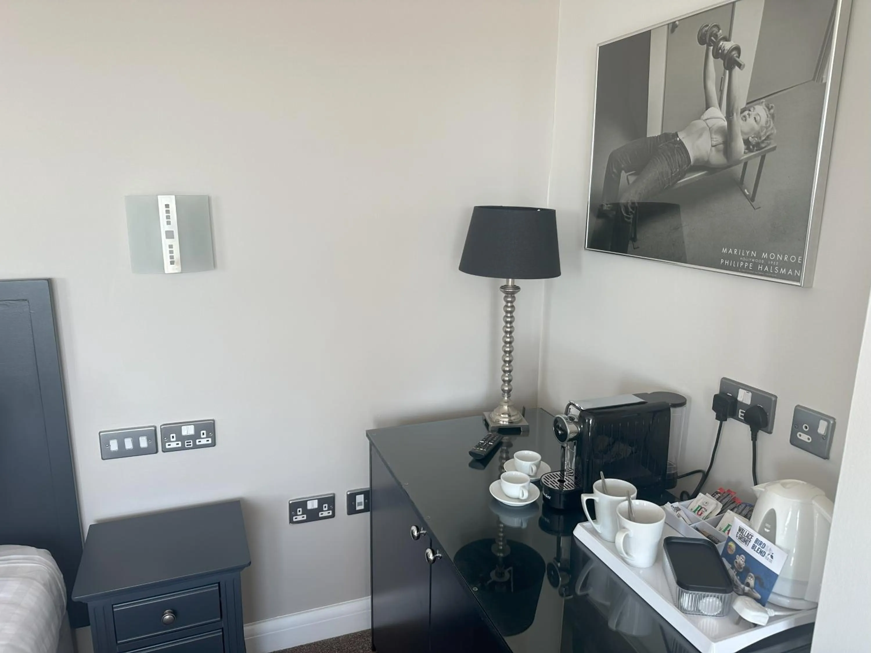 Bedroom in Legends Hotel