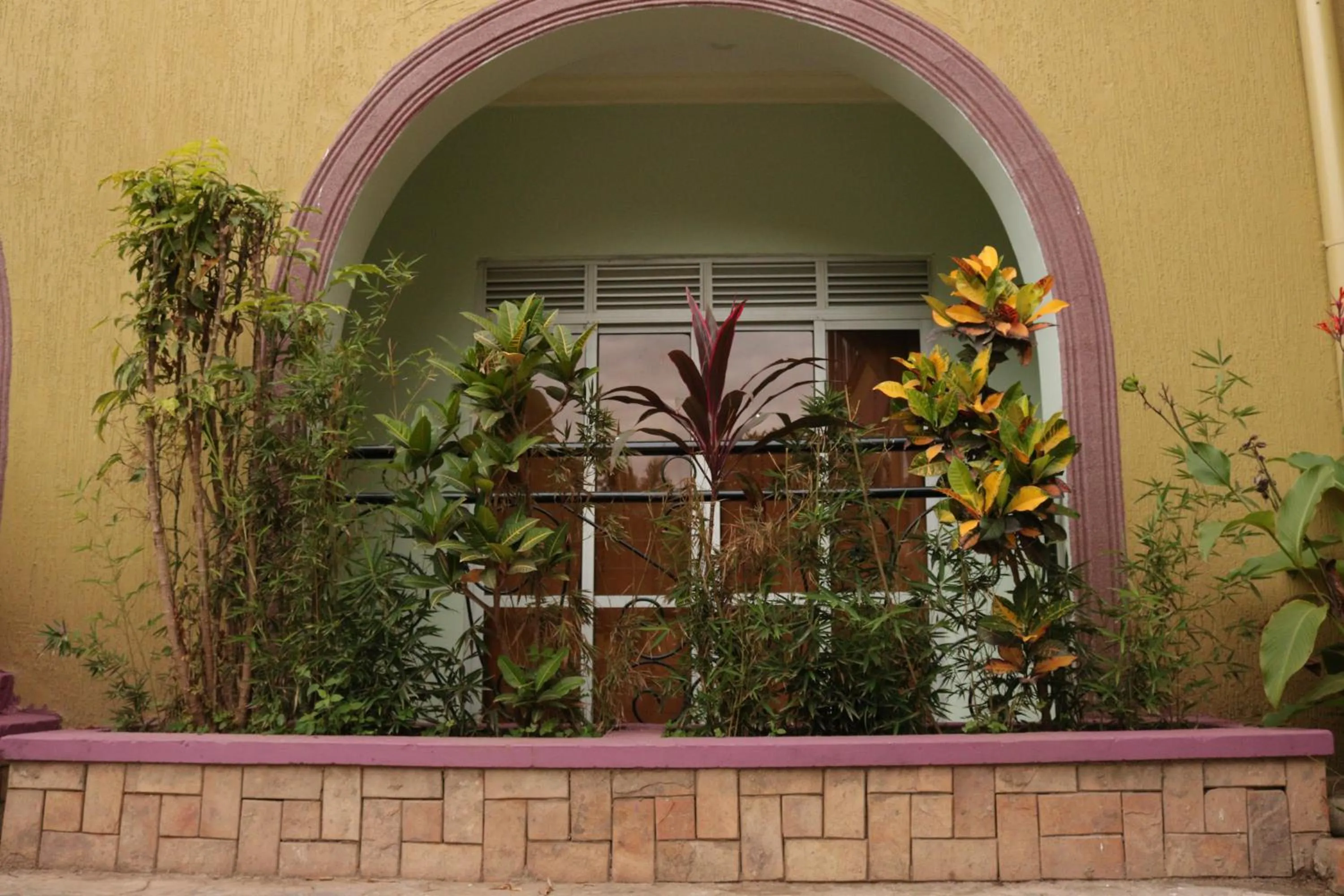 Agenda 2000 Hotels Ltd