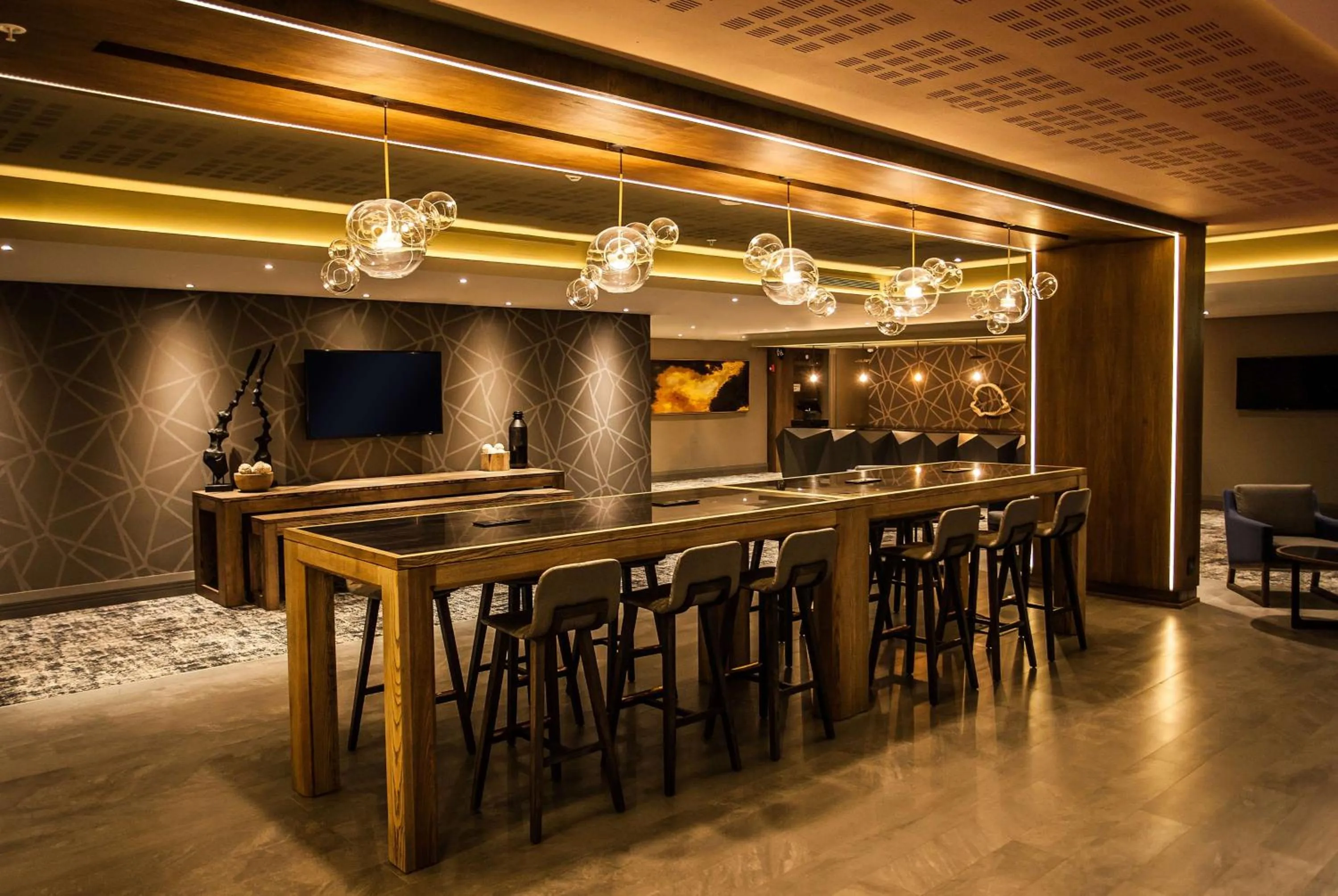 On site in SunSquare Cape Town City Bowl