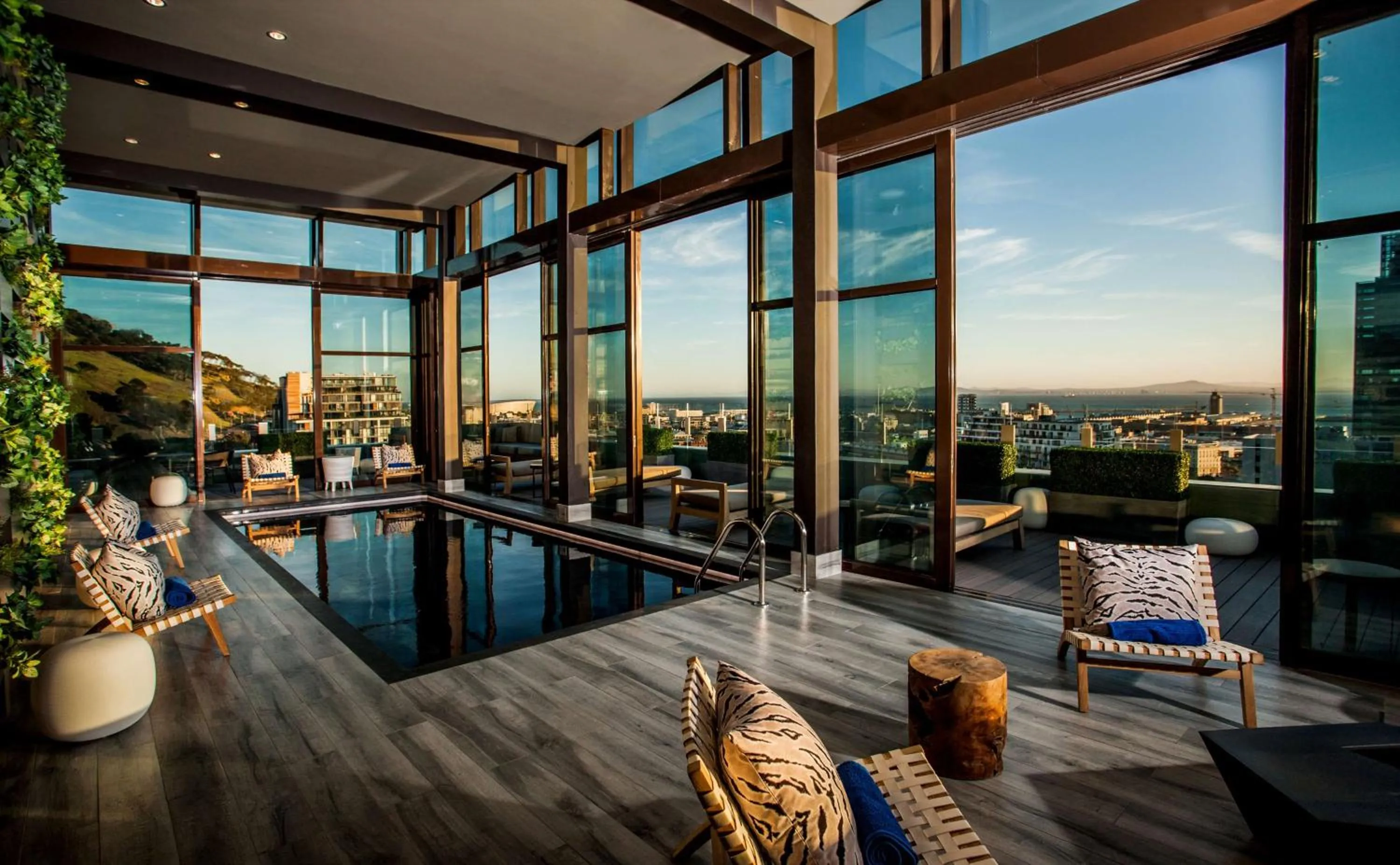 Pool view in SunSquare Cape Town City Bowl