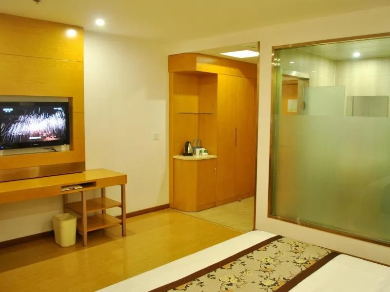 GreenTree Inn Chizhou High-Speed Railway Station Hotel