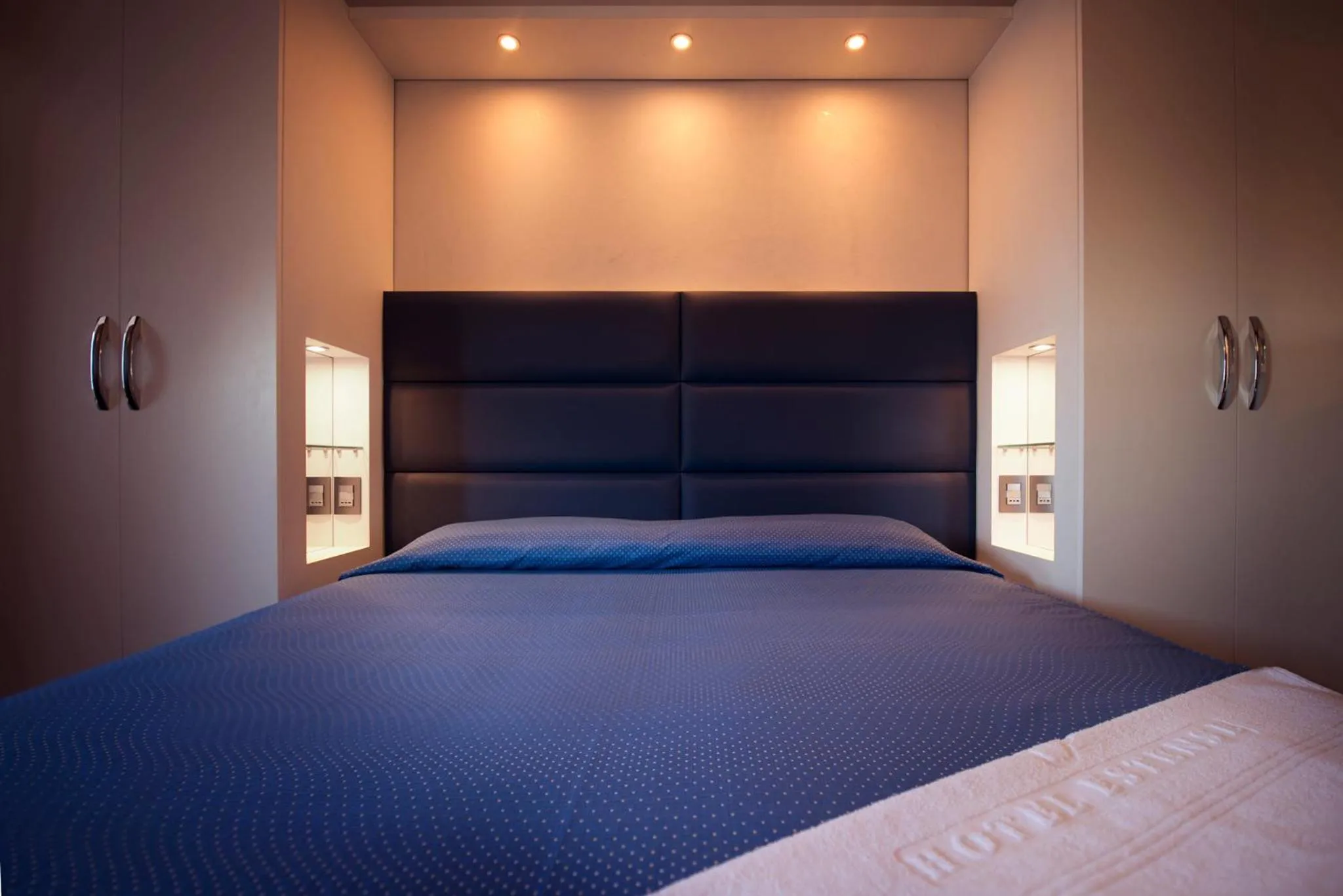 Bed in Hotel Estense