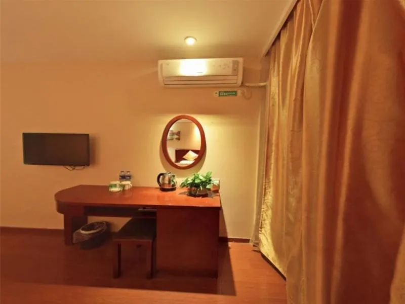 GreenTree Inn Shanghai Songjiang District Yanshou road Li ta Express Hotel