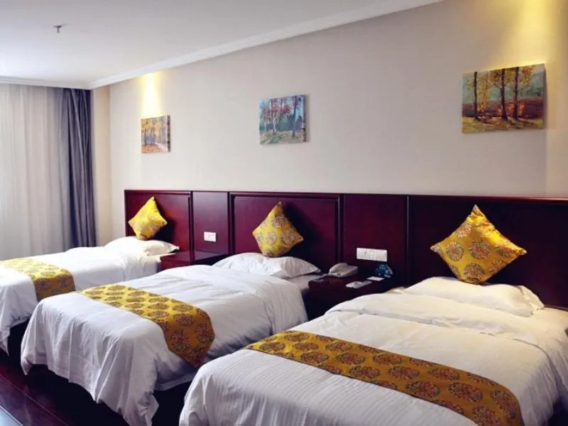 Bed in GreenTree Inn XuZhou Benteng Avenue Express Hotel