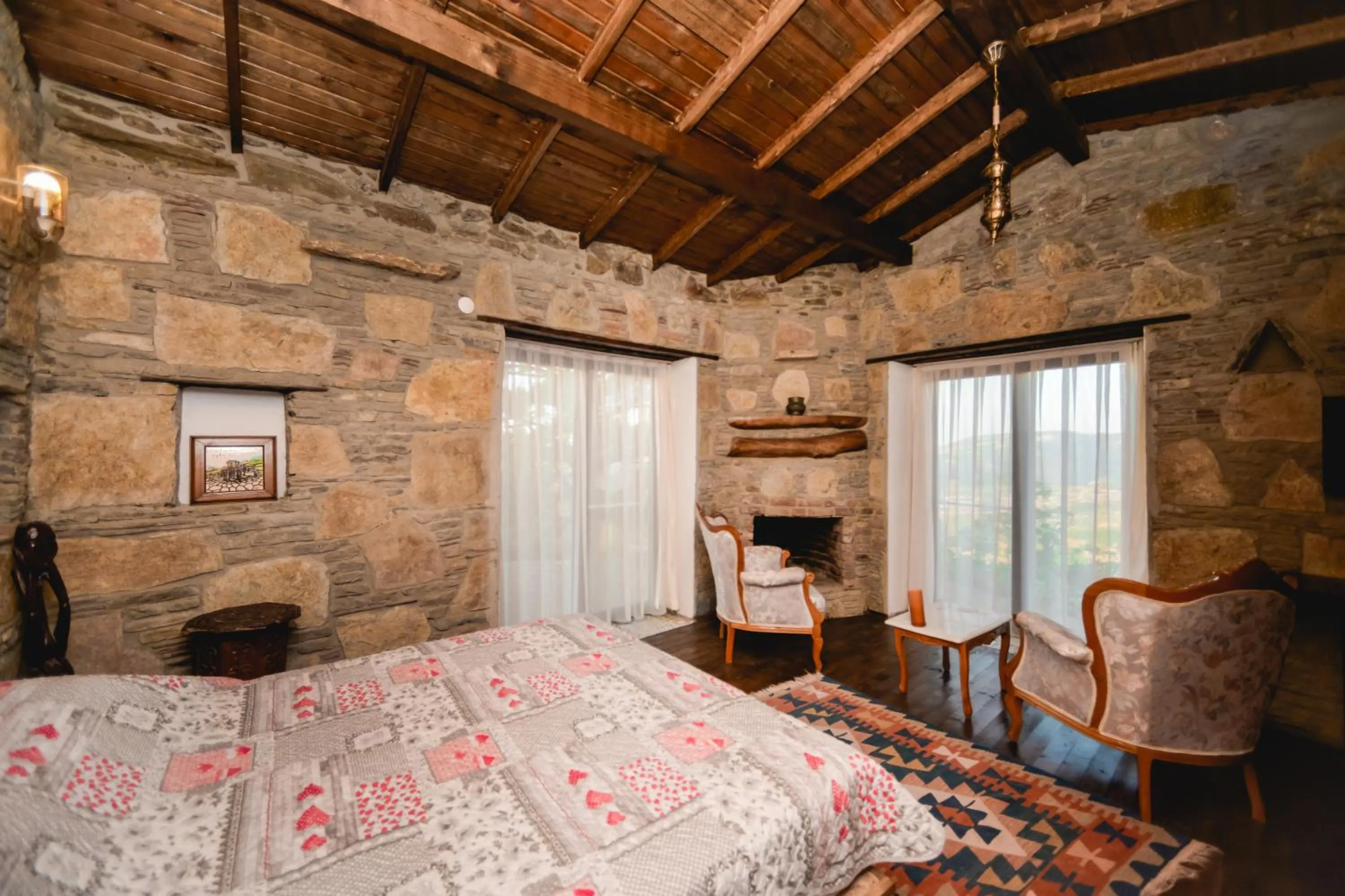 Seating area in Kirkinca Hotel