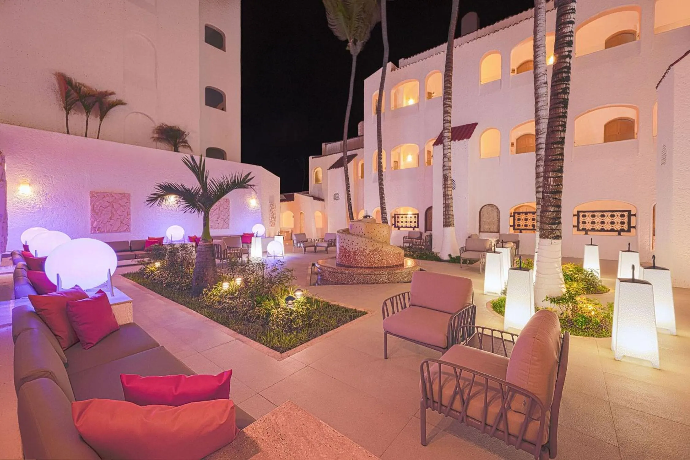 Garden in GR Solaris Caribe - All Inclusive