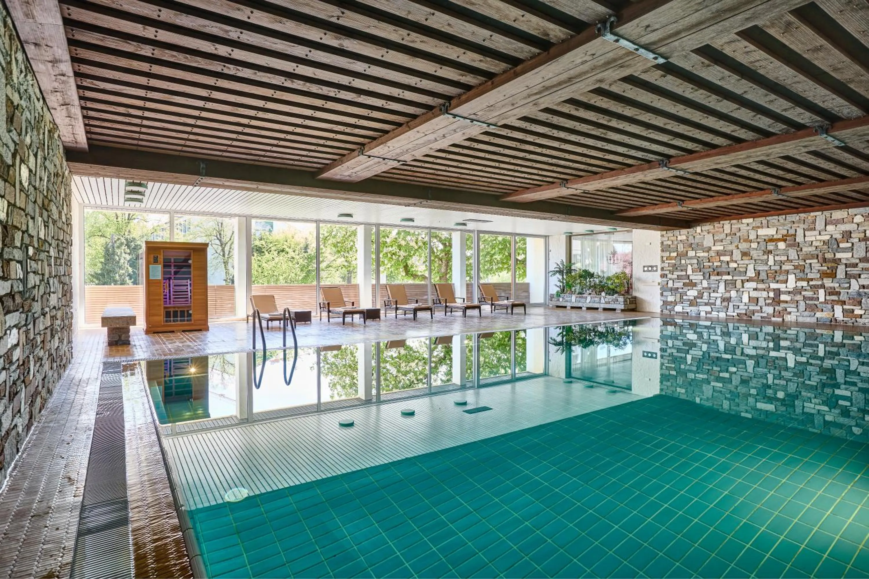 Swimming pool in Hotel Mayer