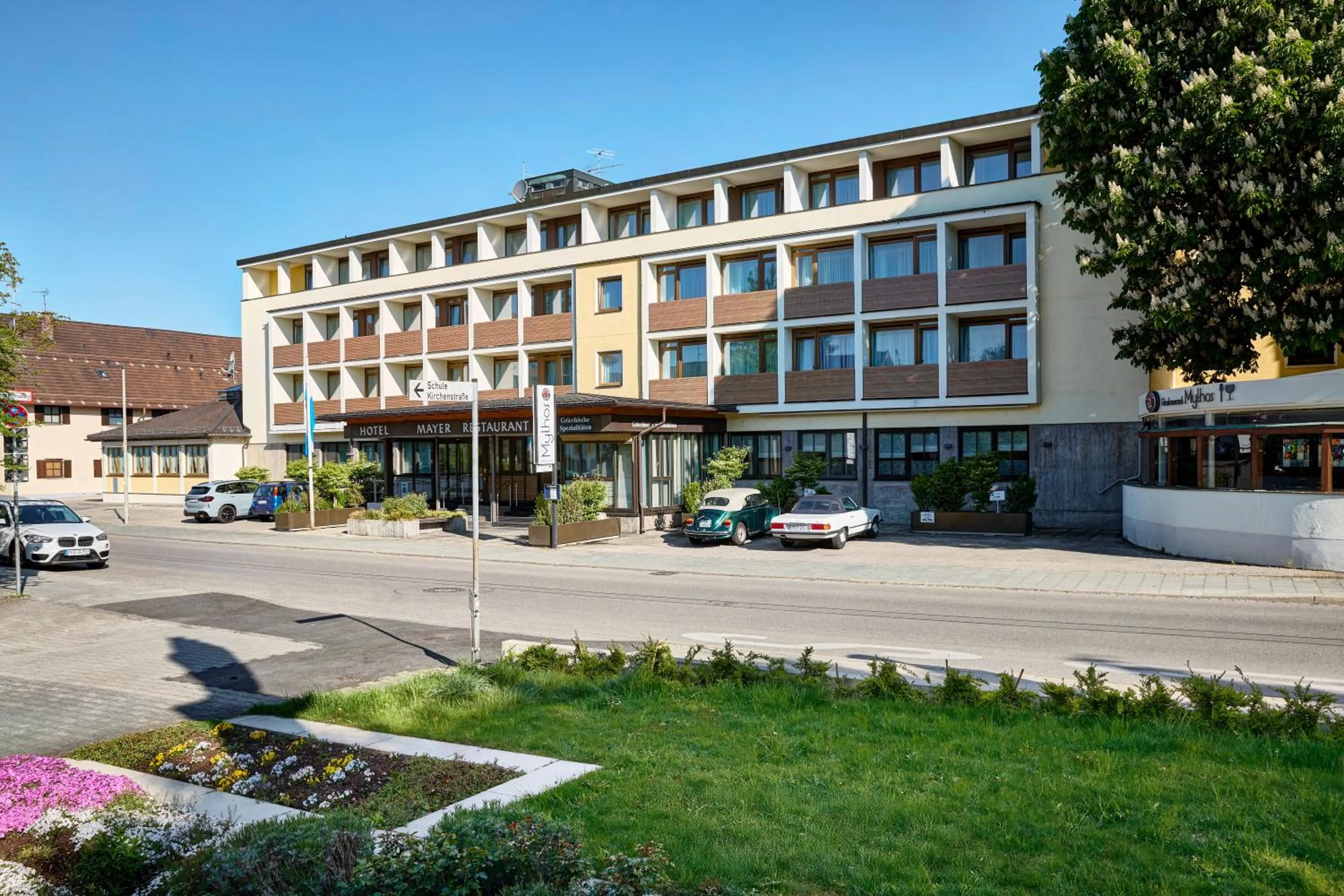 Property building in Hotel Mayer