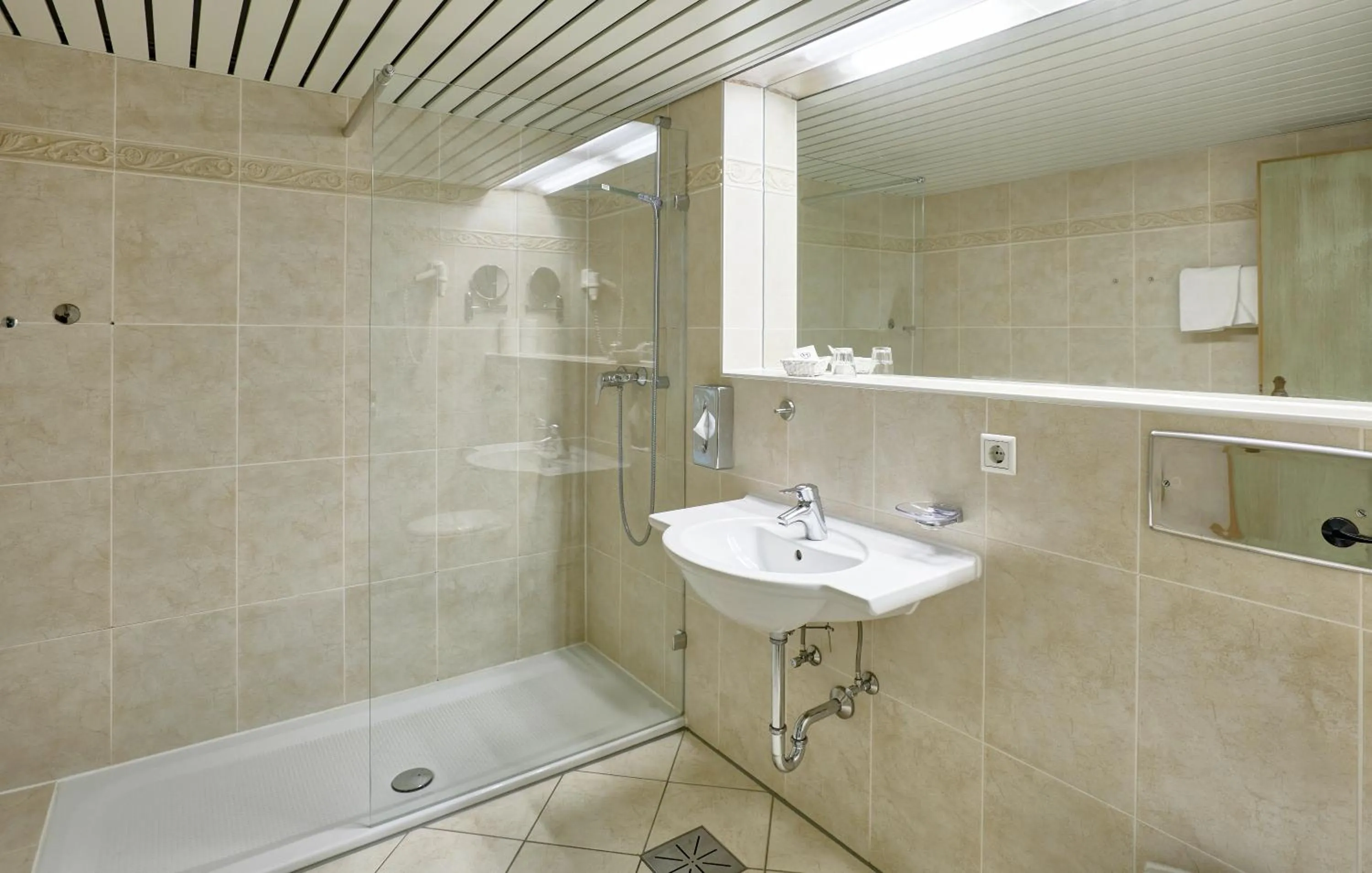 Bathroom in Hotel Mayer