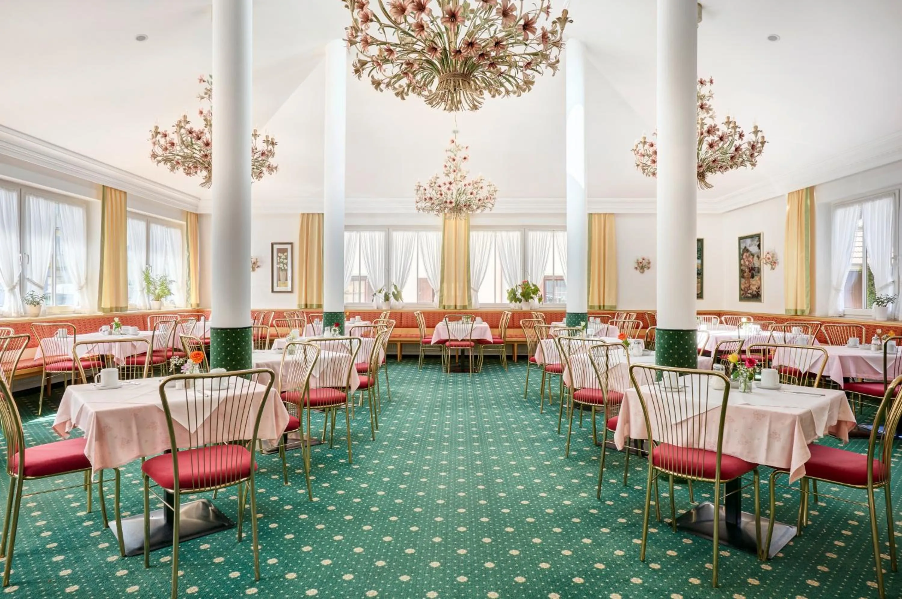 Breakfast in Hotel Mayer